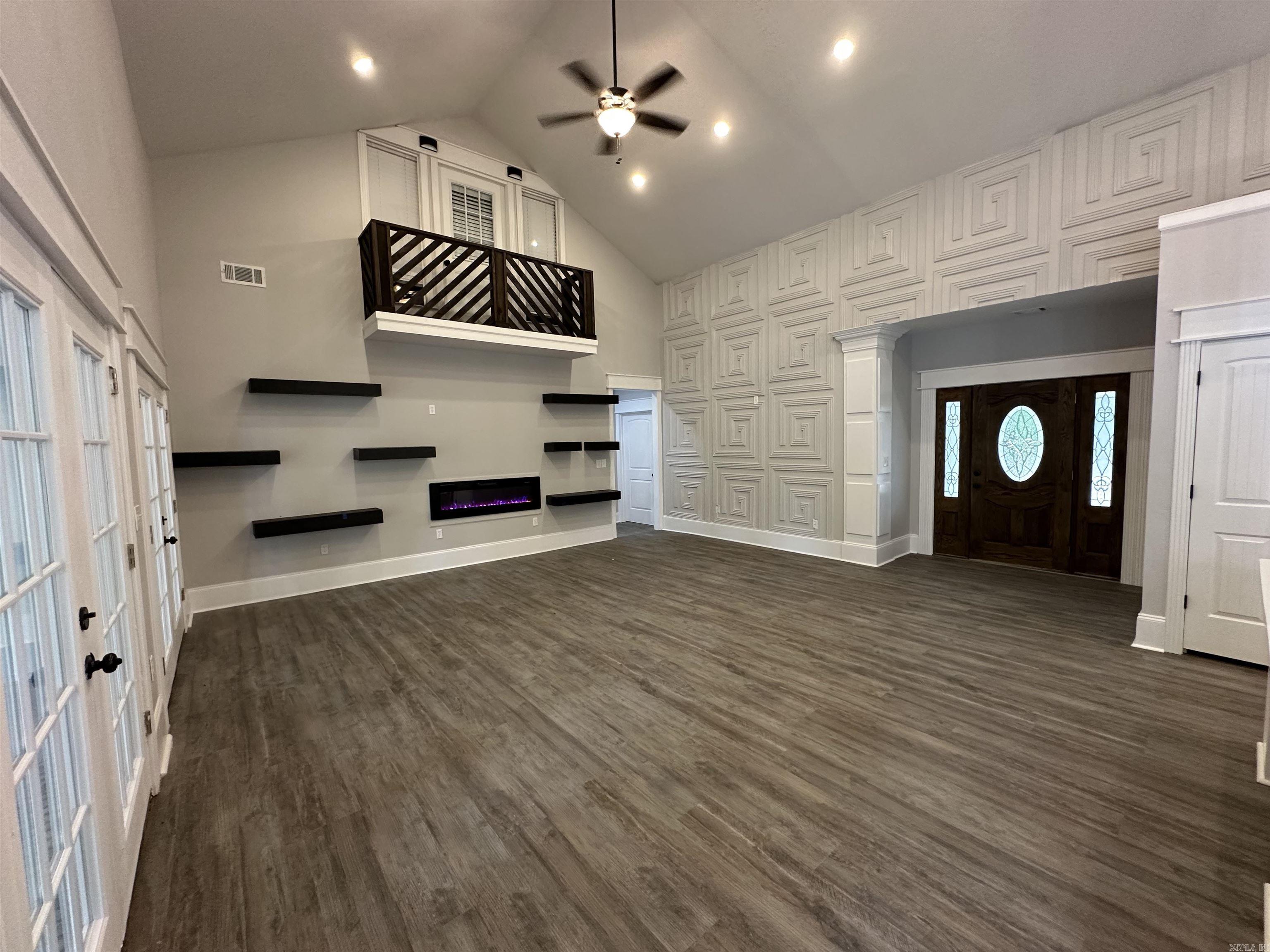 FAIRVIEW ESTATES - Residential