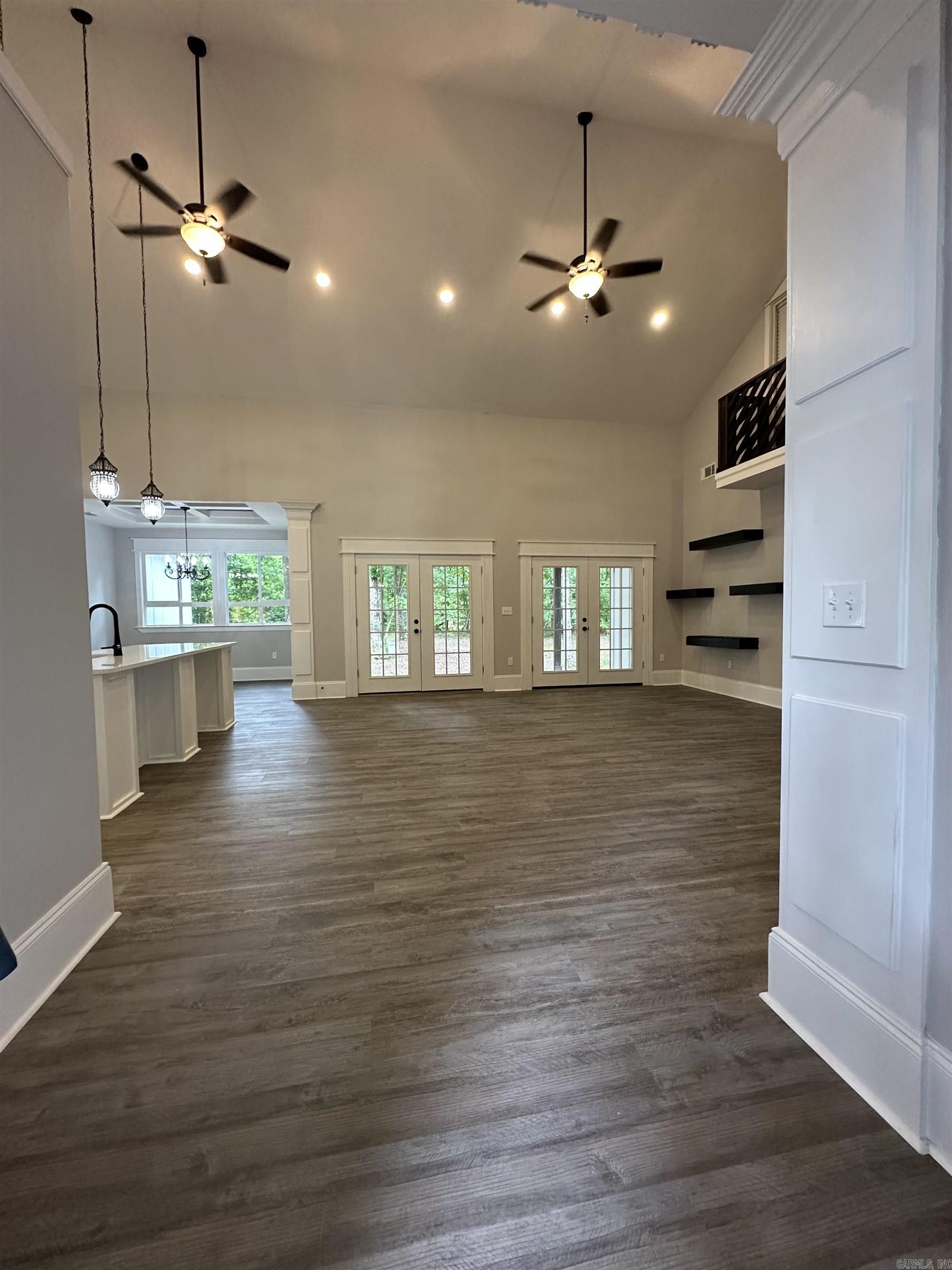 FAIRVIEW ESTATES - Residential