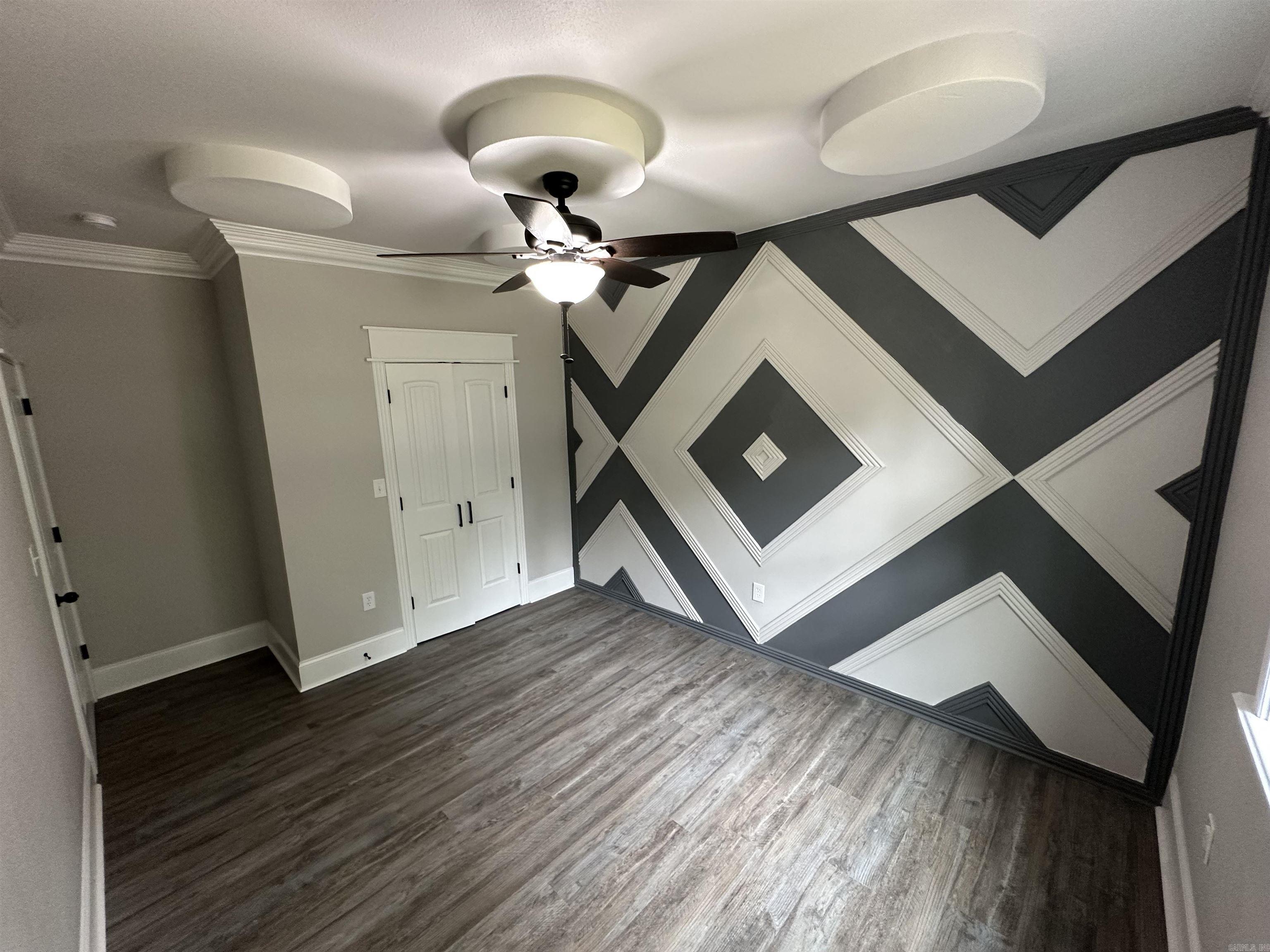 FAIRVIEW ESTATES - Residential