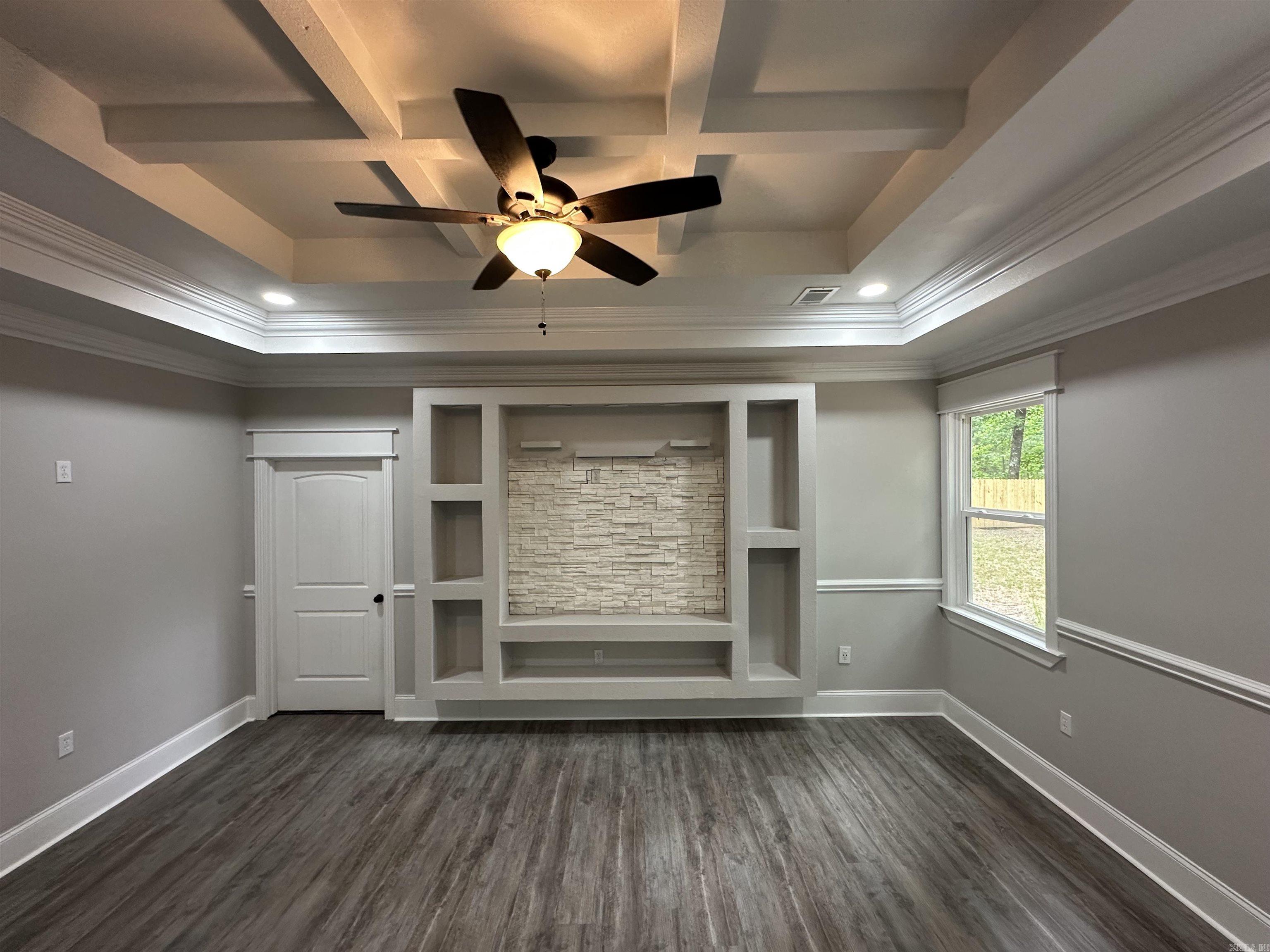 FAIRVIEW ESTATES - Residential