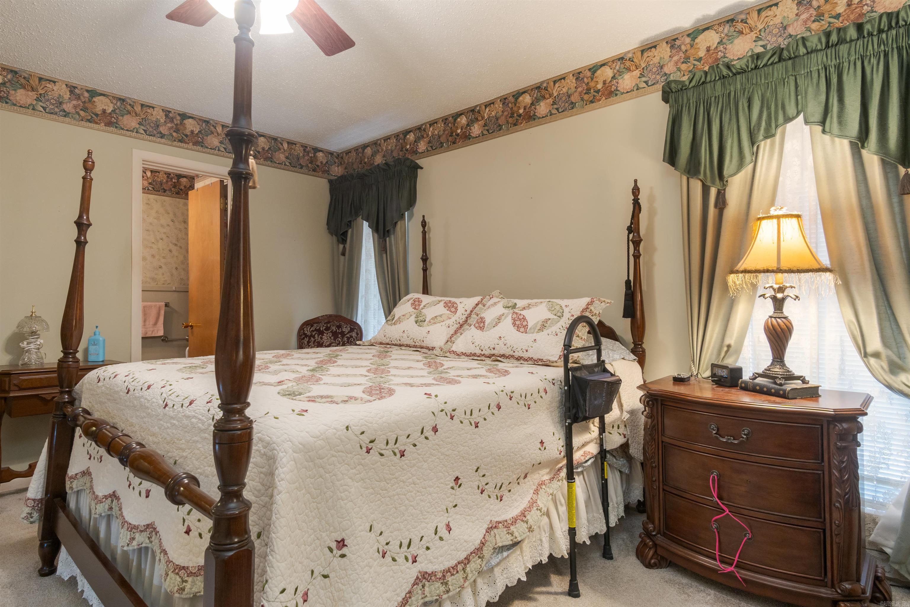 INDIANHEAD LAKES EST - Residential