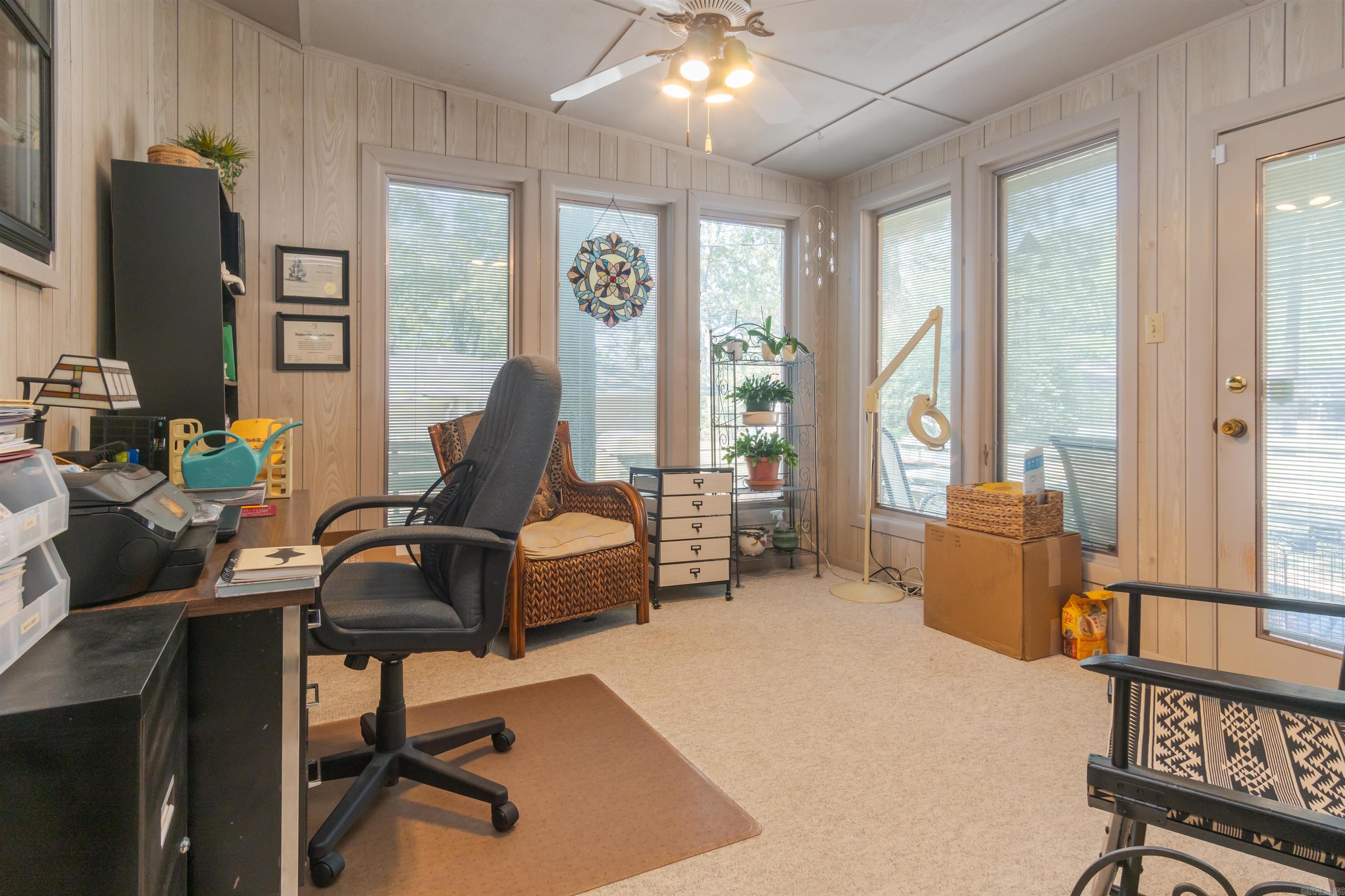 INDIANHEAD LAKES EST - Residential