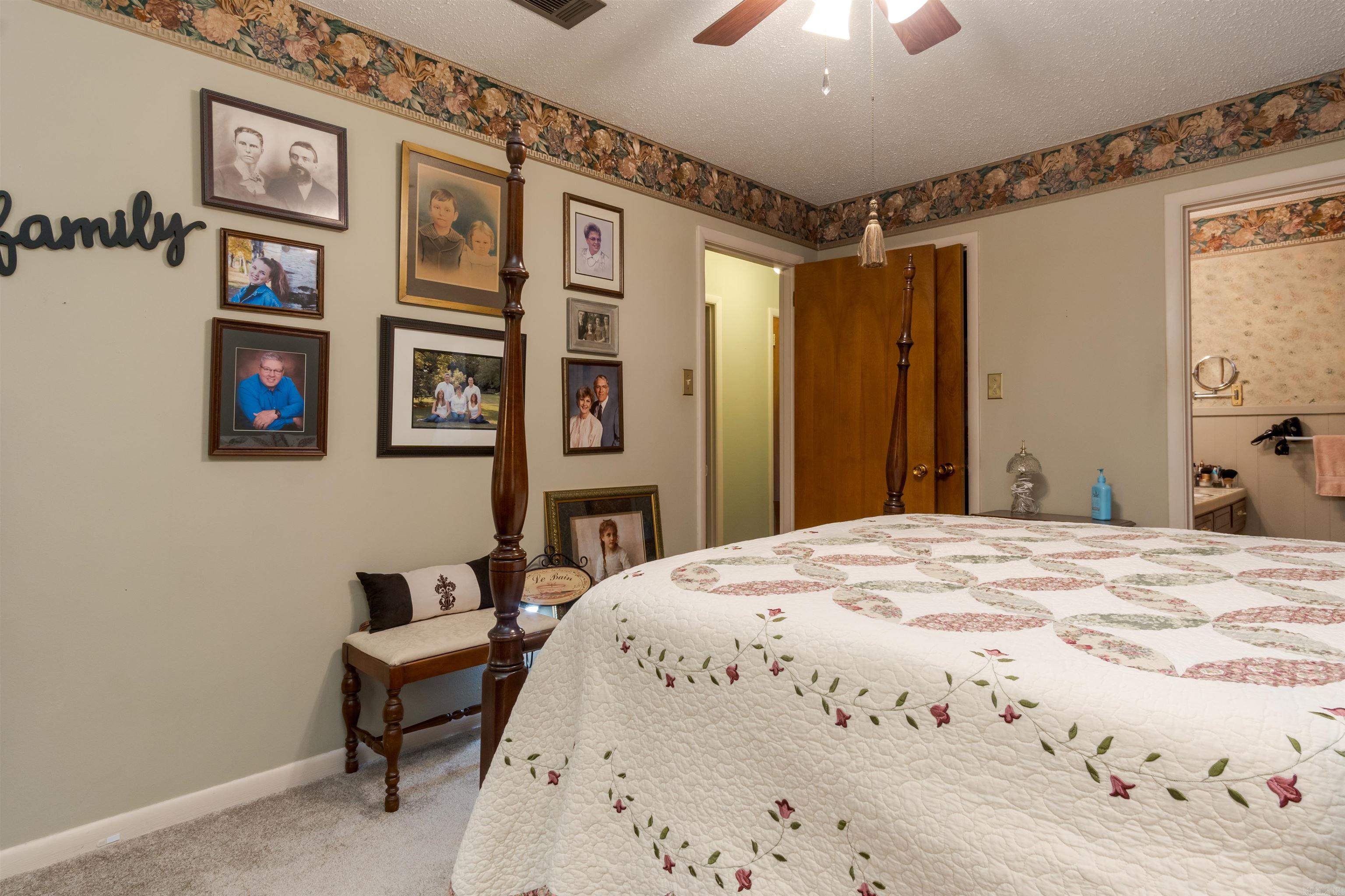 INDIANHEAD LAKES EST - Residential
