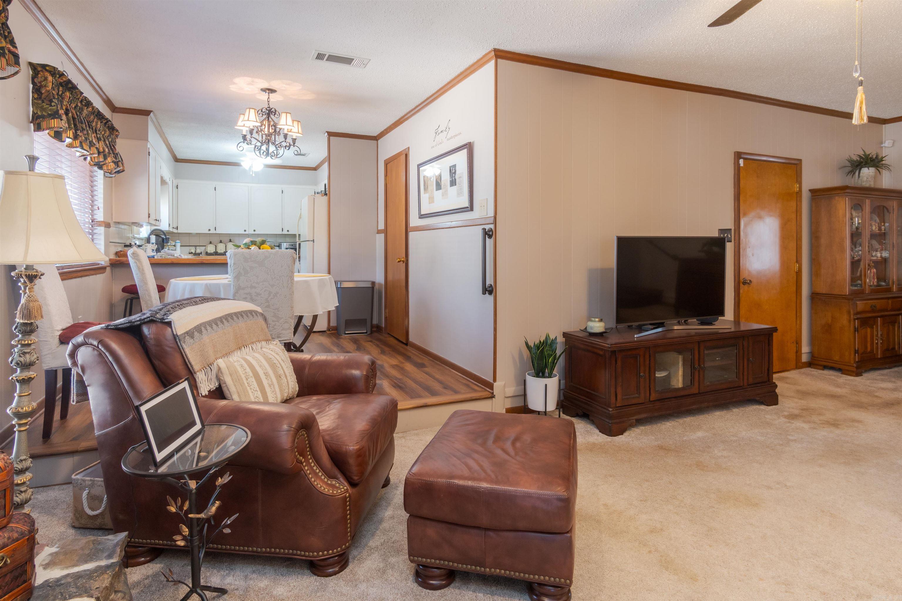 INDIANHEAD LAKES EST - Residential