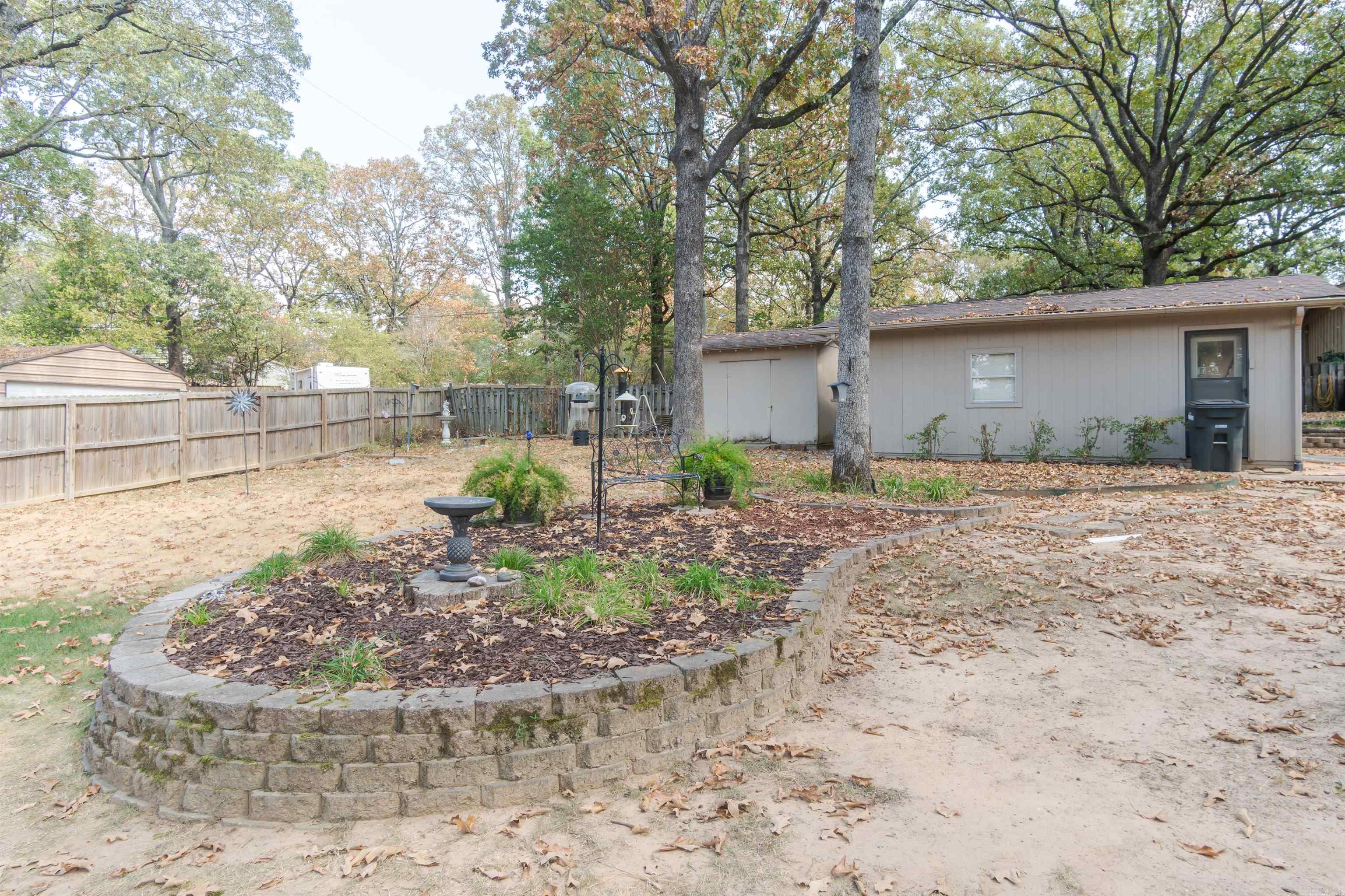 INDIANHEAD LAKES EST - Residential