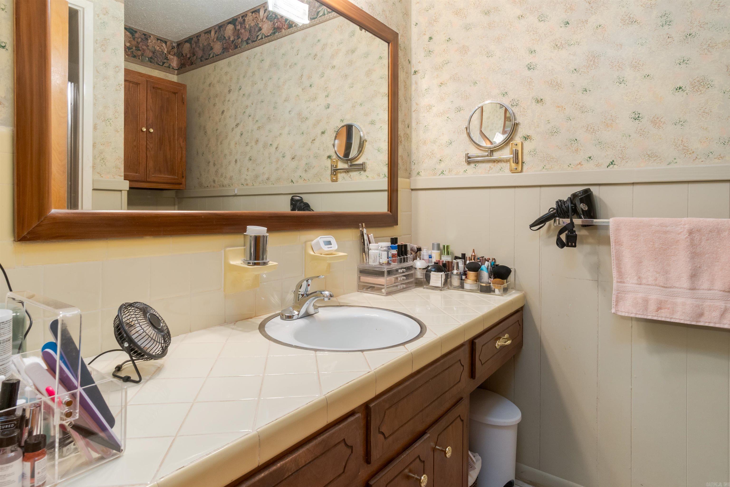 INDIANHEAD LAKES EST - Residential