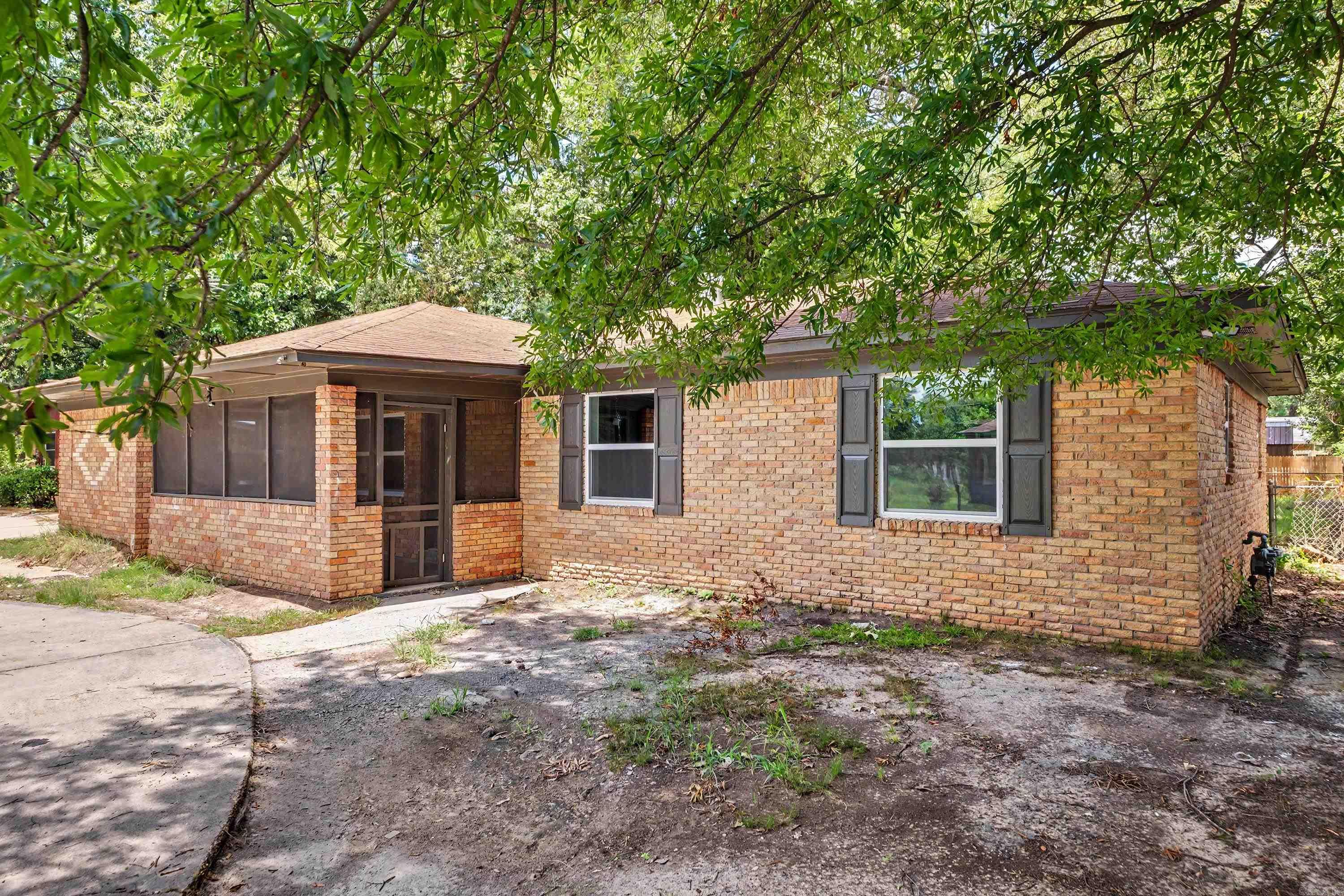 SENYARD FRED ADD - Residential