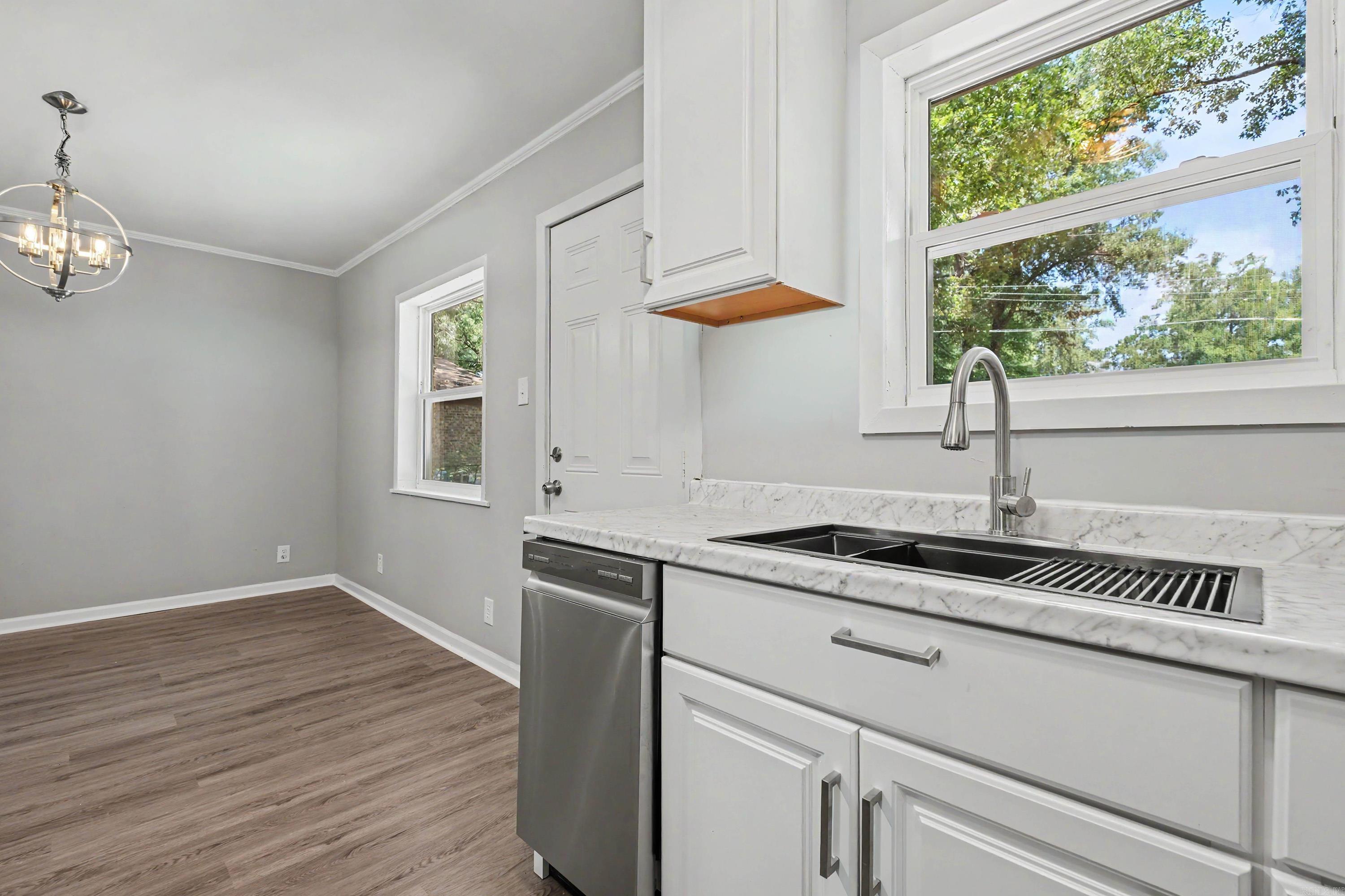 SENYARD FRED ADD - Residential