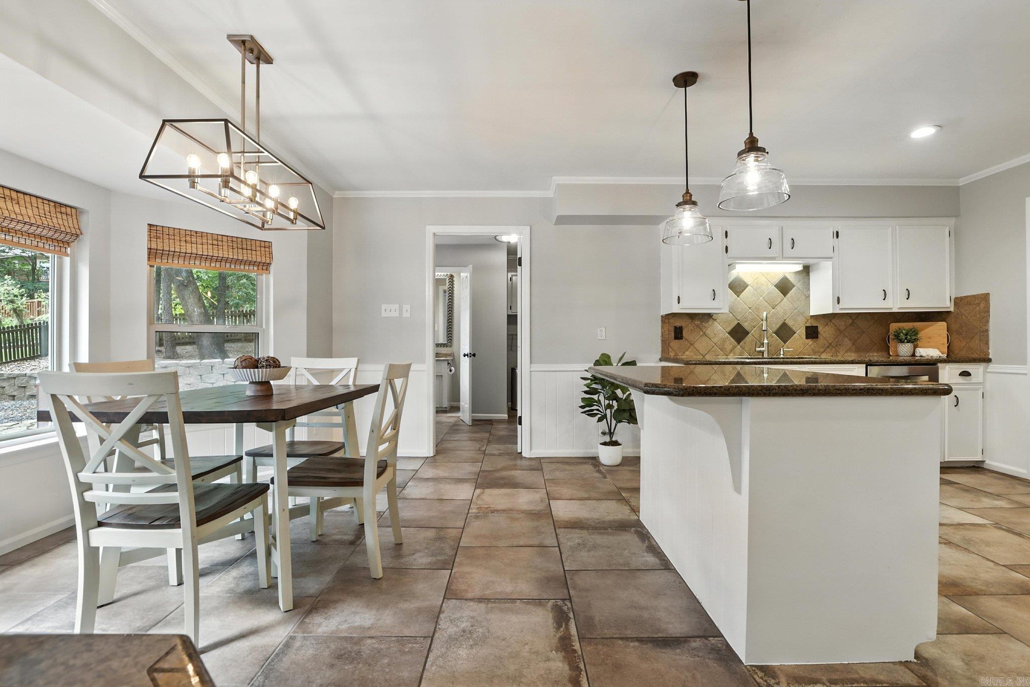 ST CHARLES ADDN - Residential