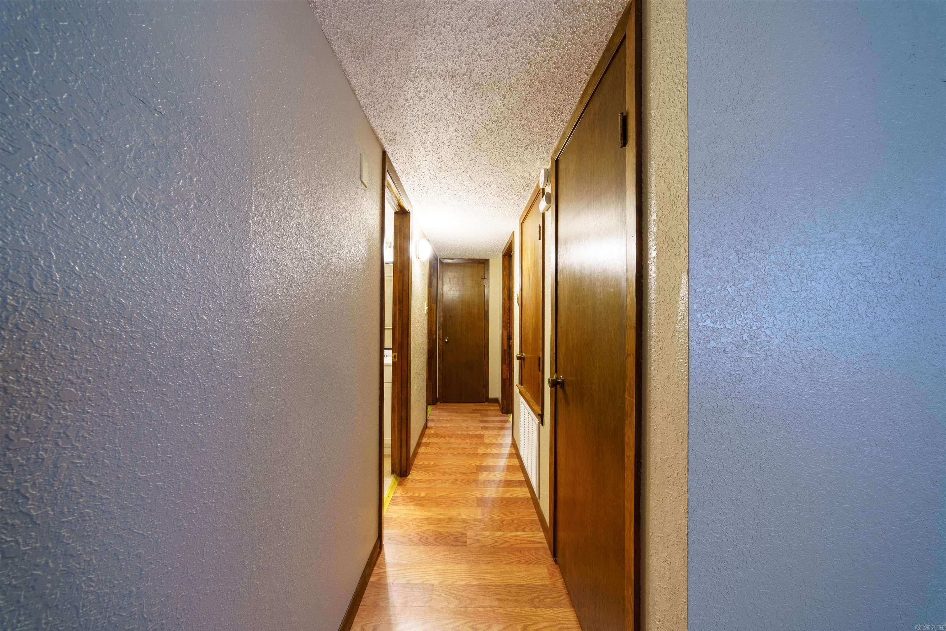 Towering Oaks - Residential