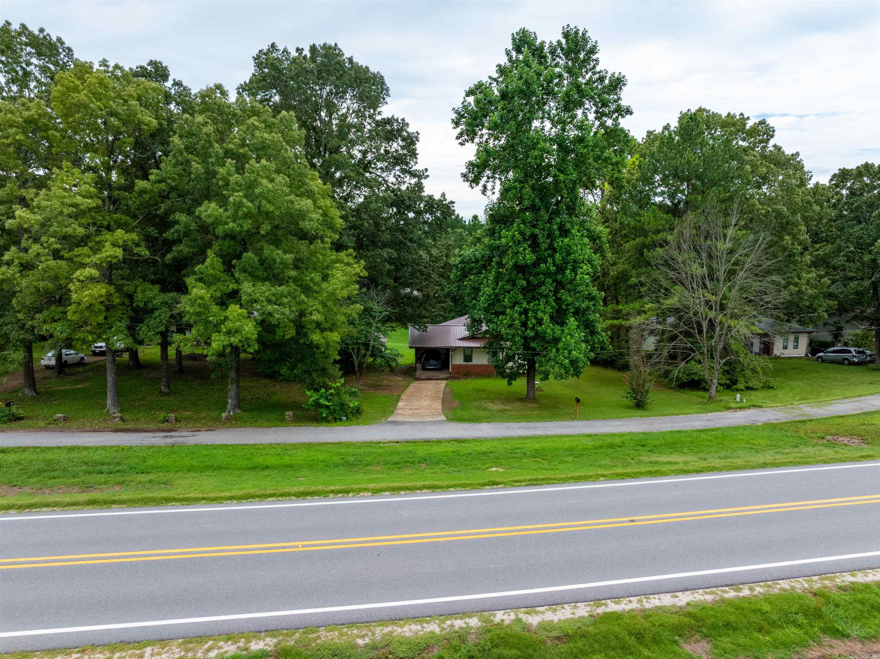Towering Oaks - Residential