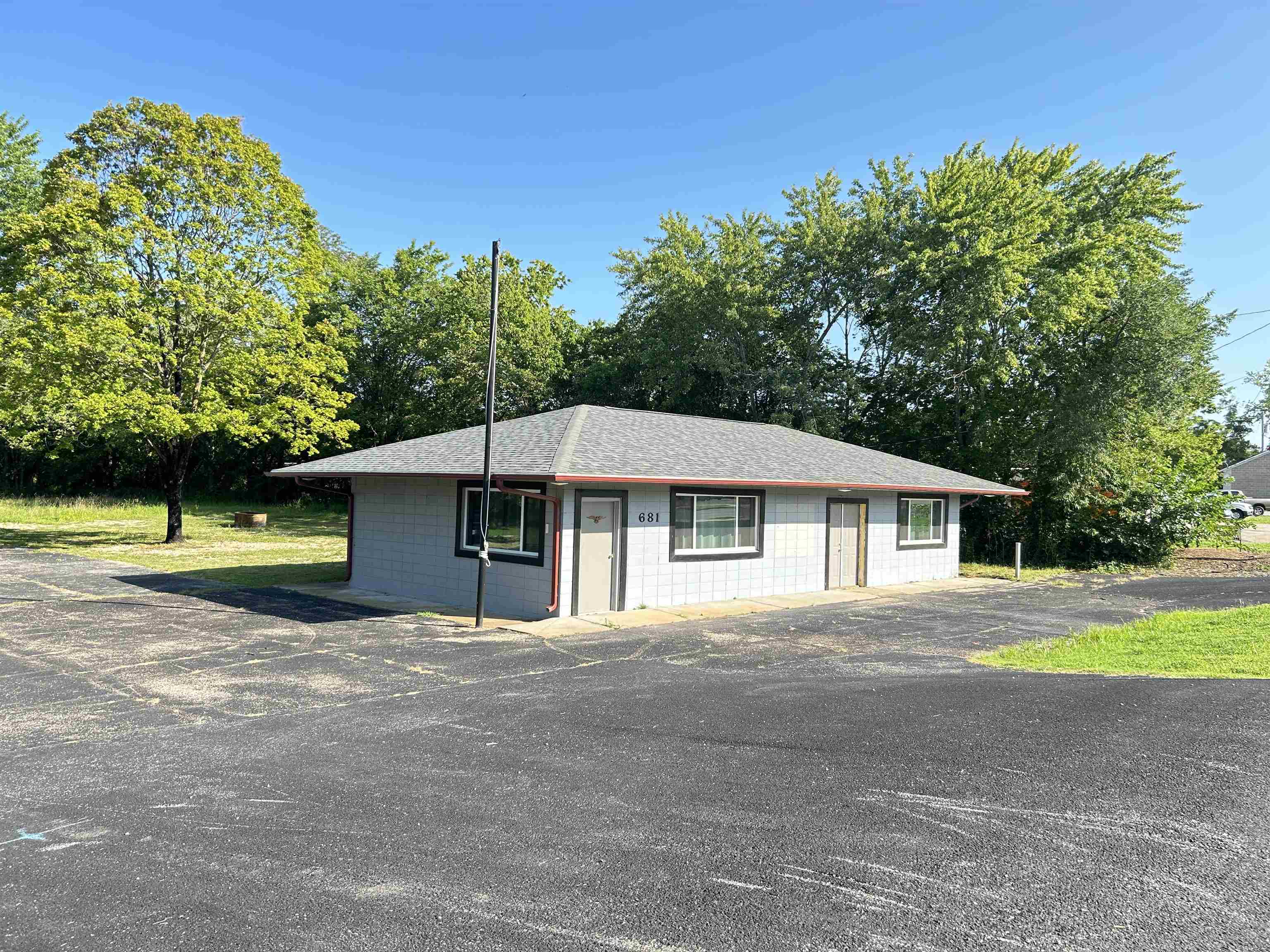 Metes & Bounds - Commercial Sale