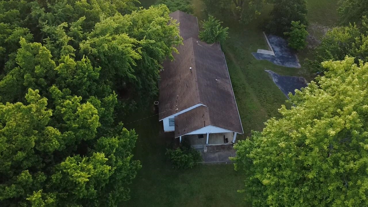 Metes & Bounds - Commercial Sale
