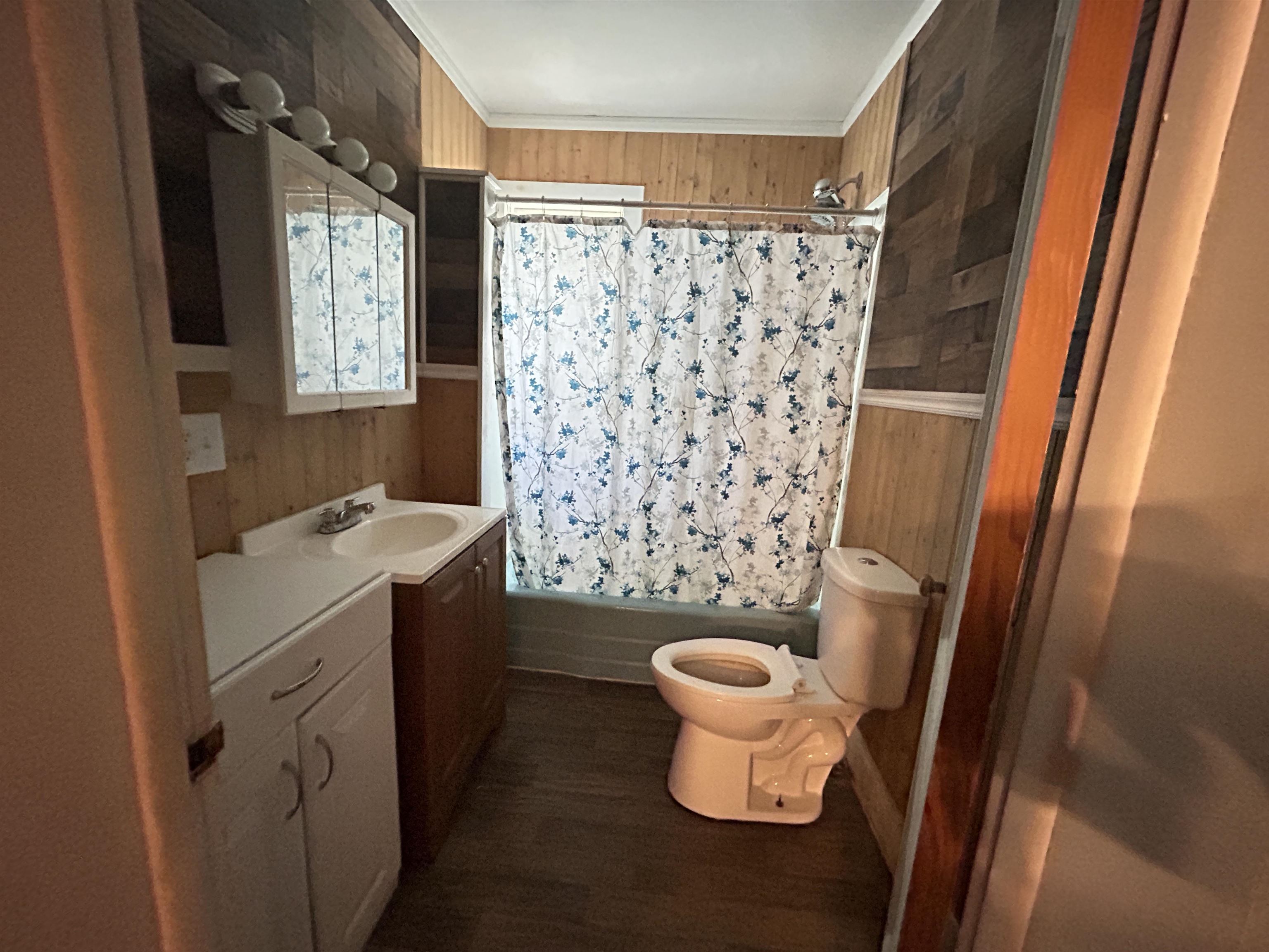 Metes & Bounds - Commercial Sale
