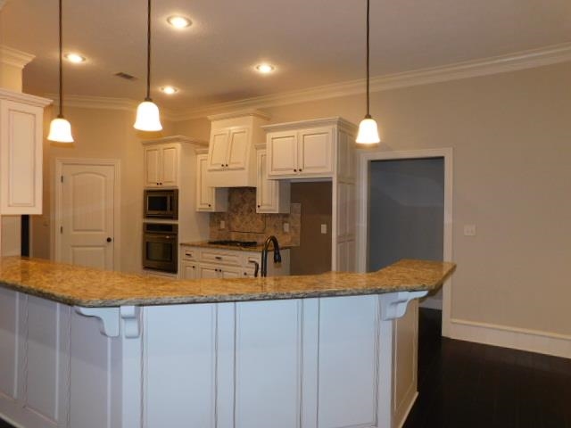 SADDLEBROOK EST - Residential