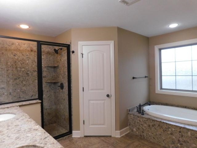 SADDLEBROOK EST - Residential