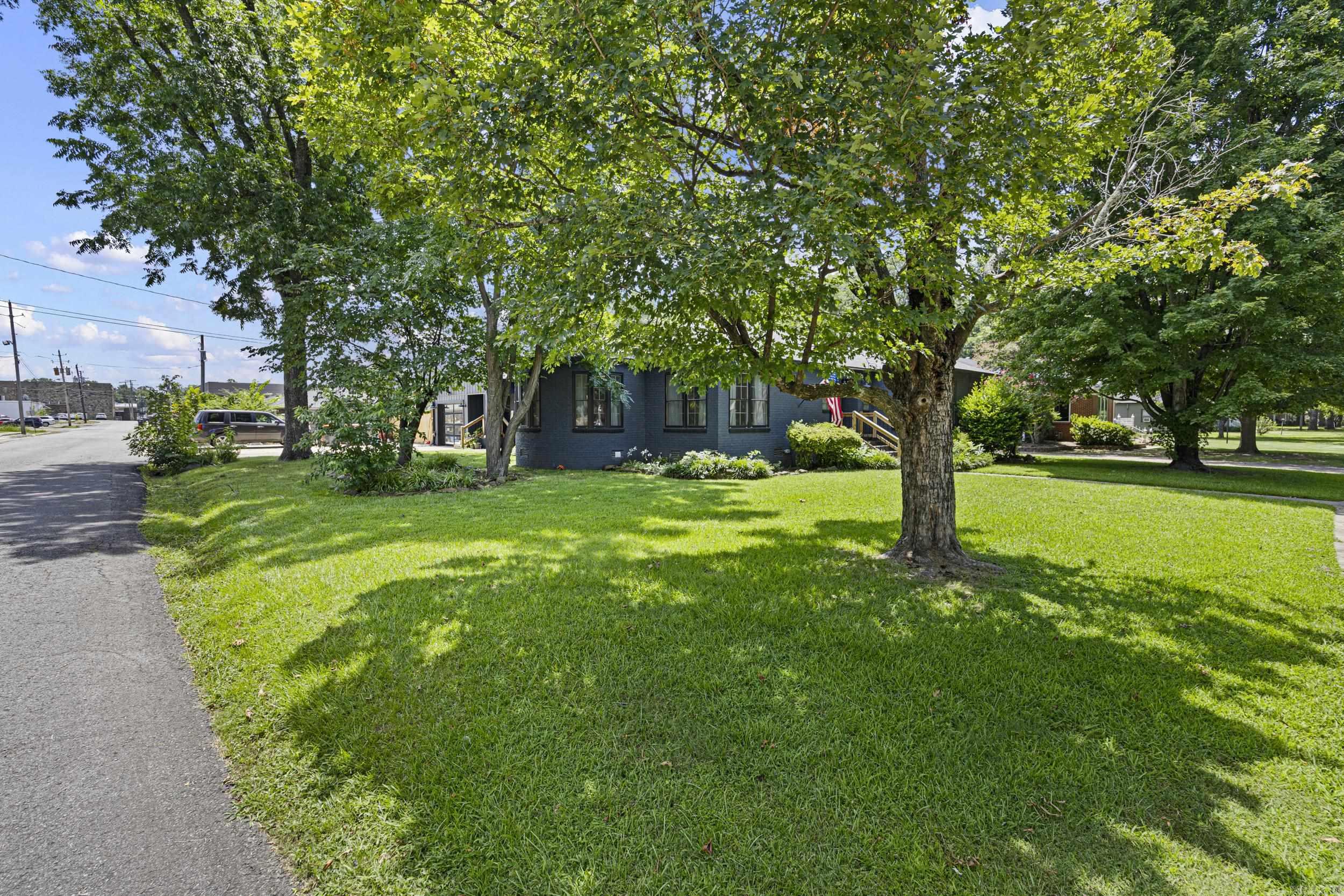 BOSWELL ADDN - Residential