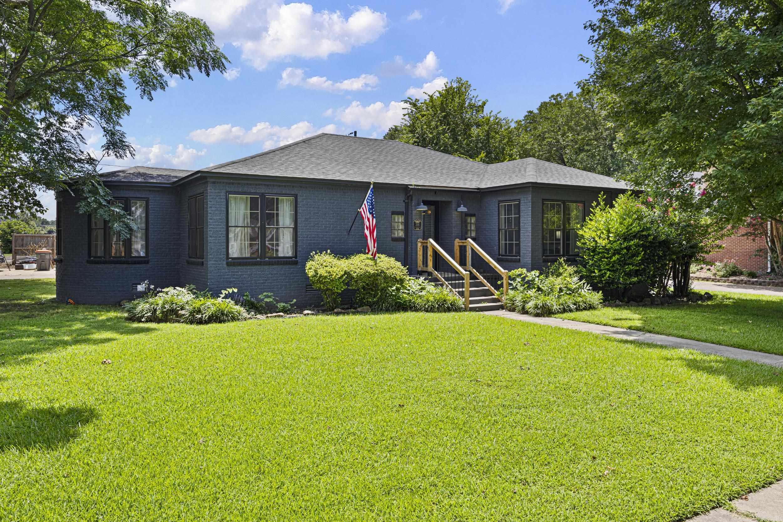 BOSWELL ADDN - Residential