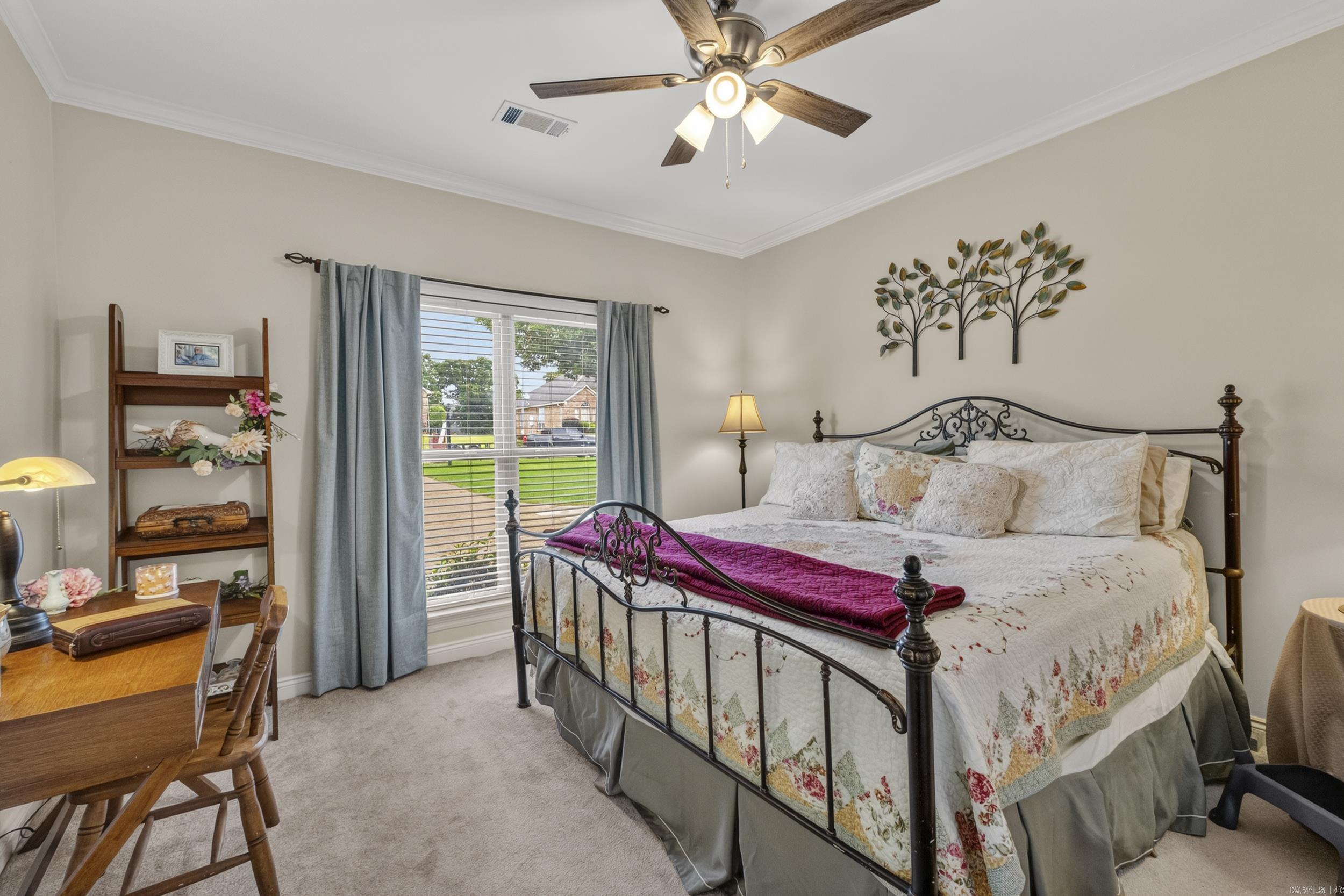 MILLERS CROSSING - Residential
