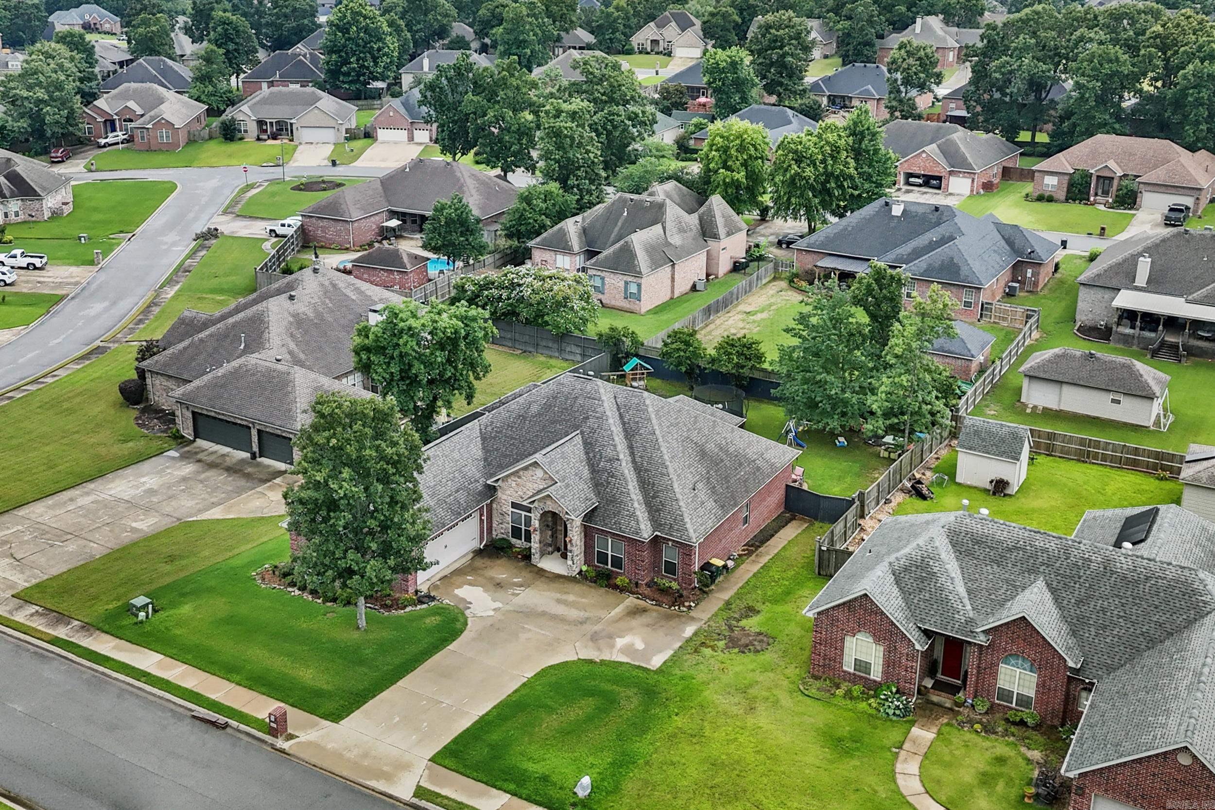 MILLERS CROSSING - Residential
