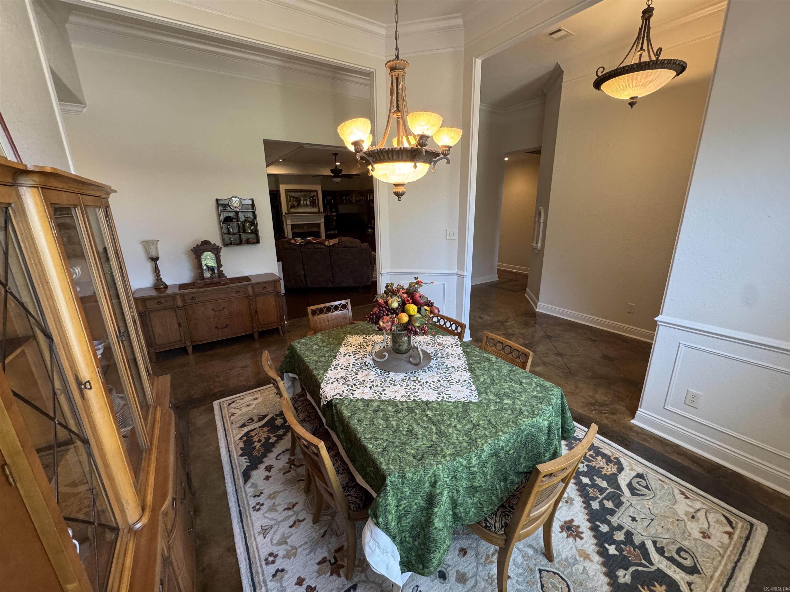 MILLERS CROSSING - Residential