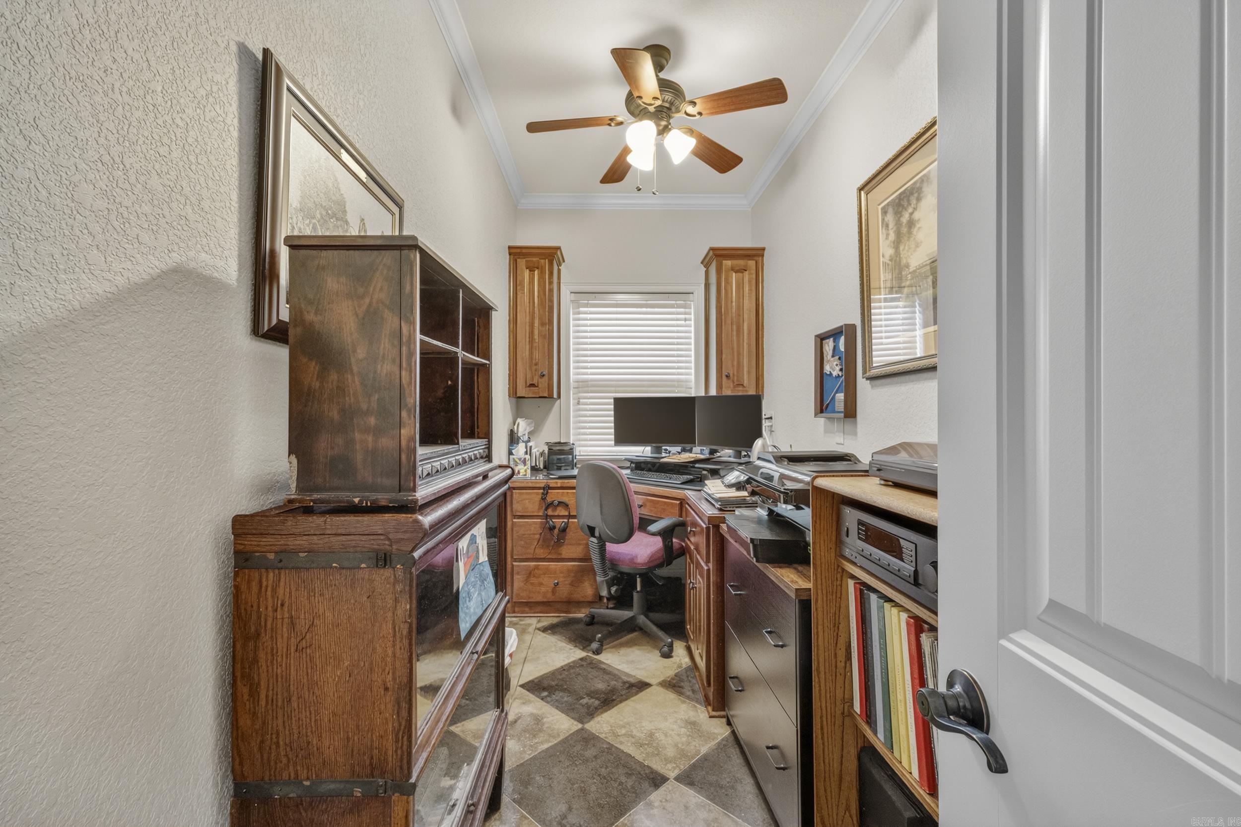 MILLERS CROSSING - Residential
