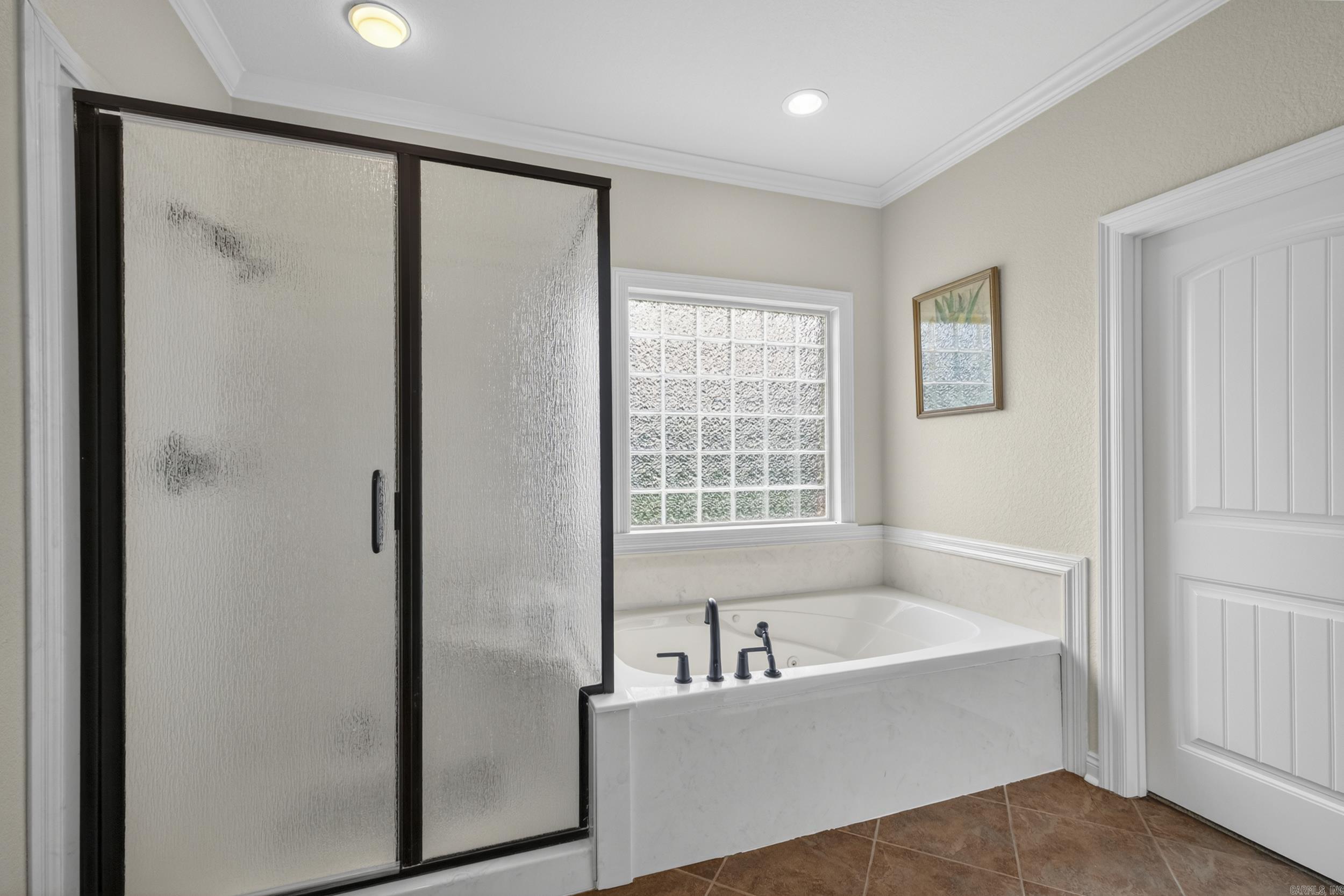 MILLERS CROSSING - Residential