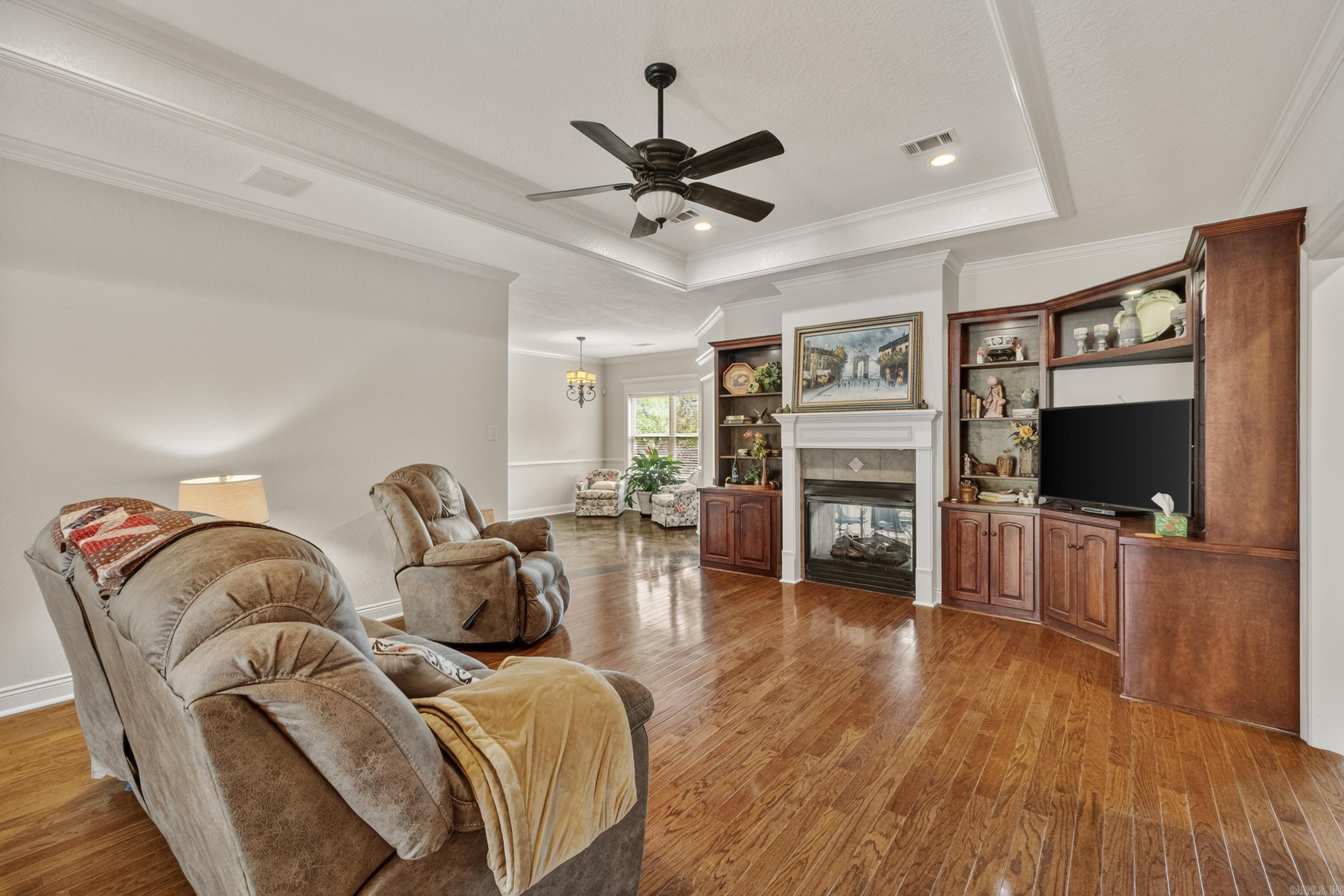 MILLERS CROSSING - Residential