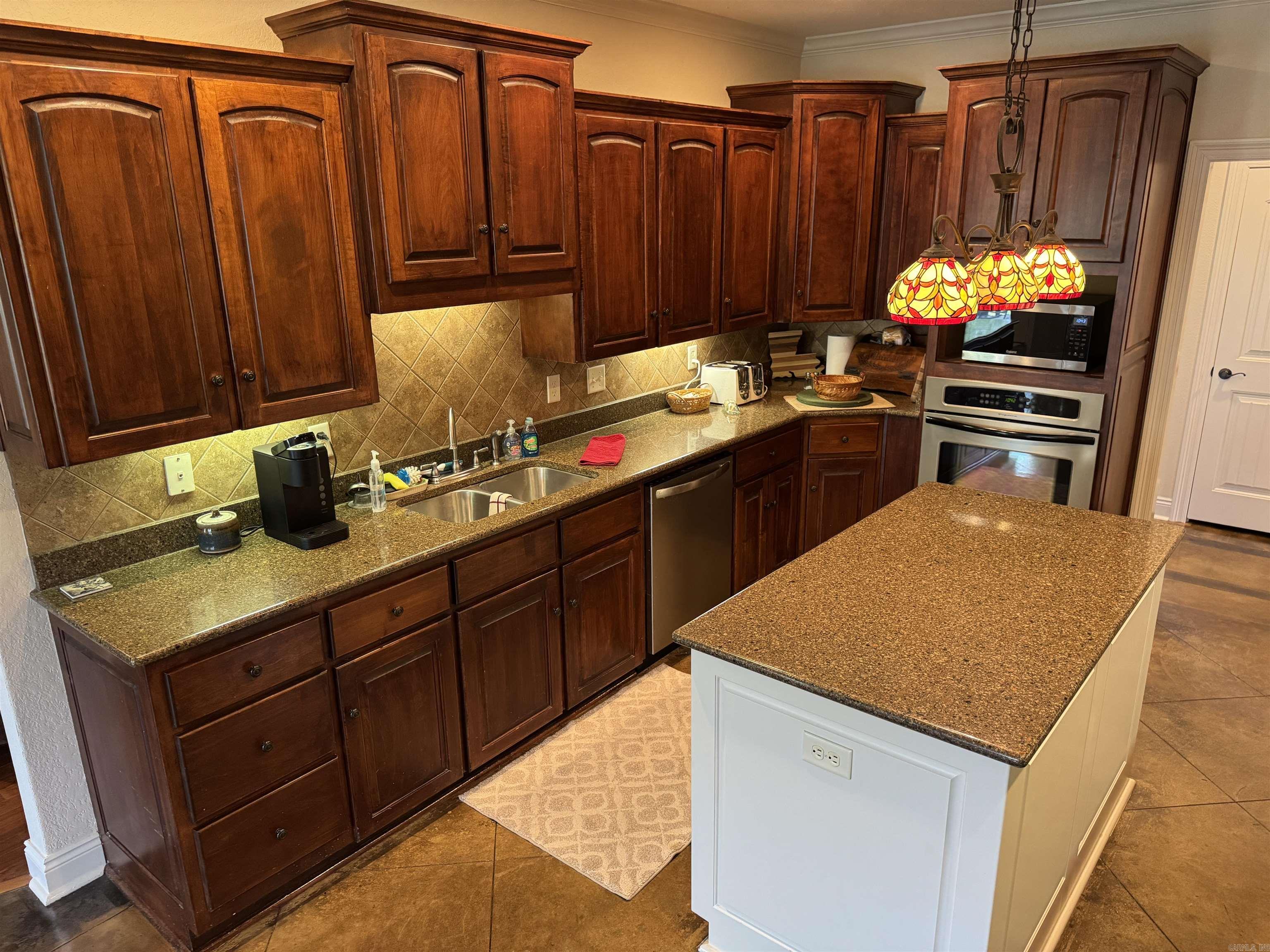 MILLERS CROSSING - Residential