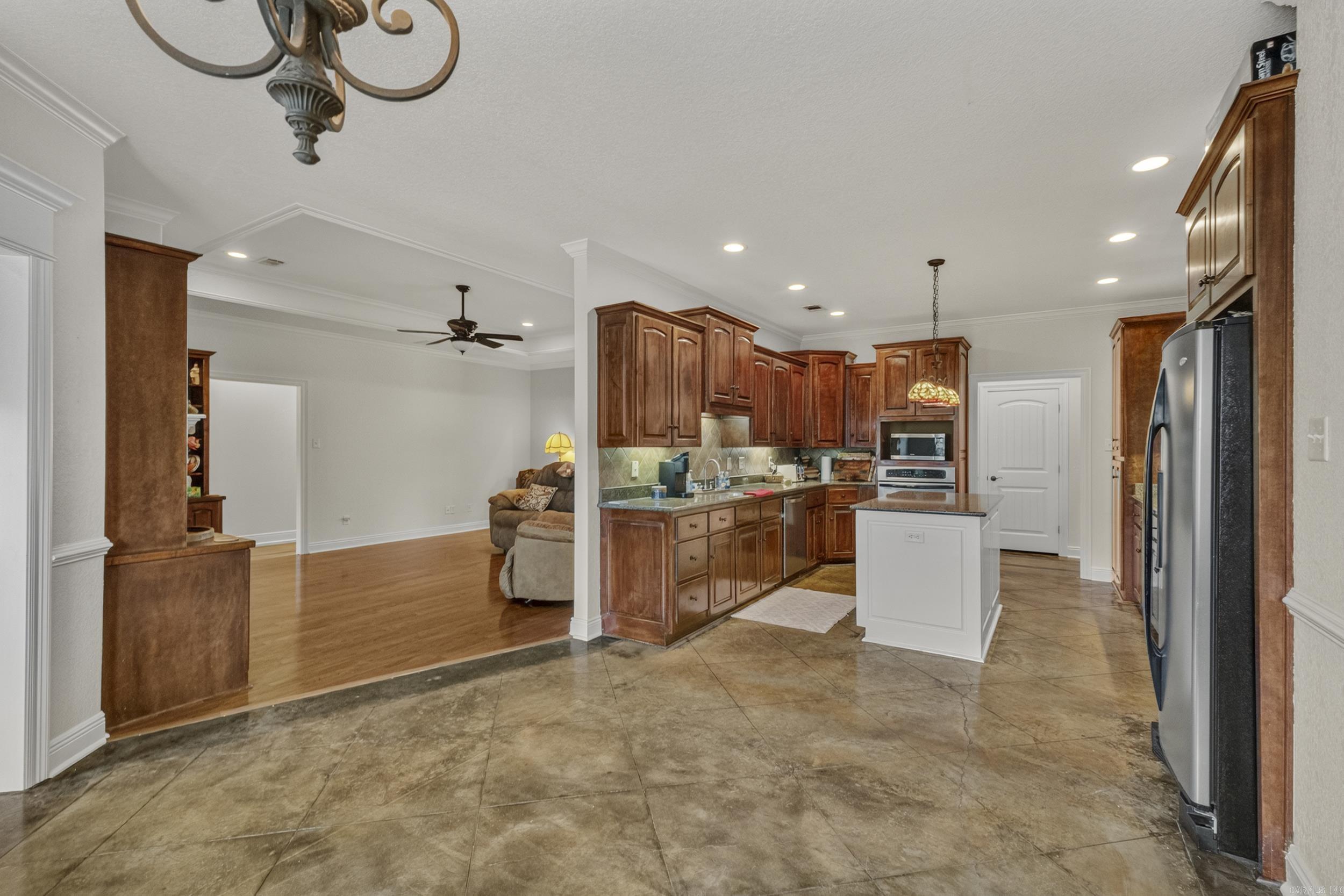 MILLERS CROSSING - Residential