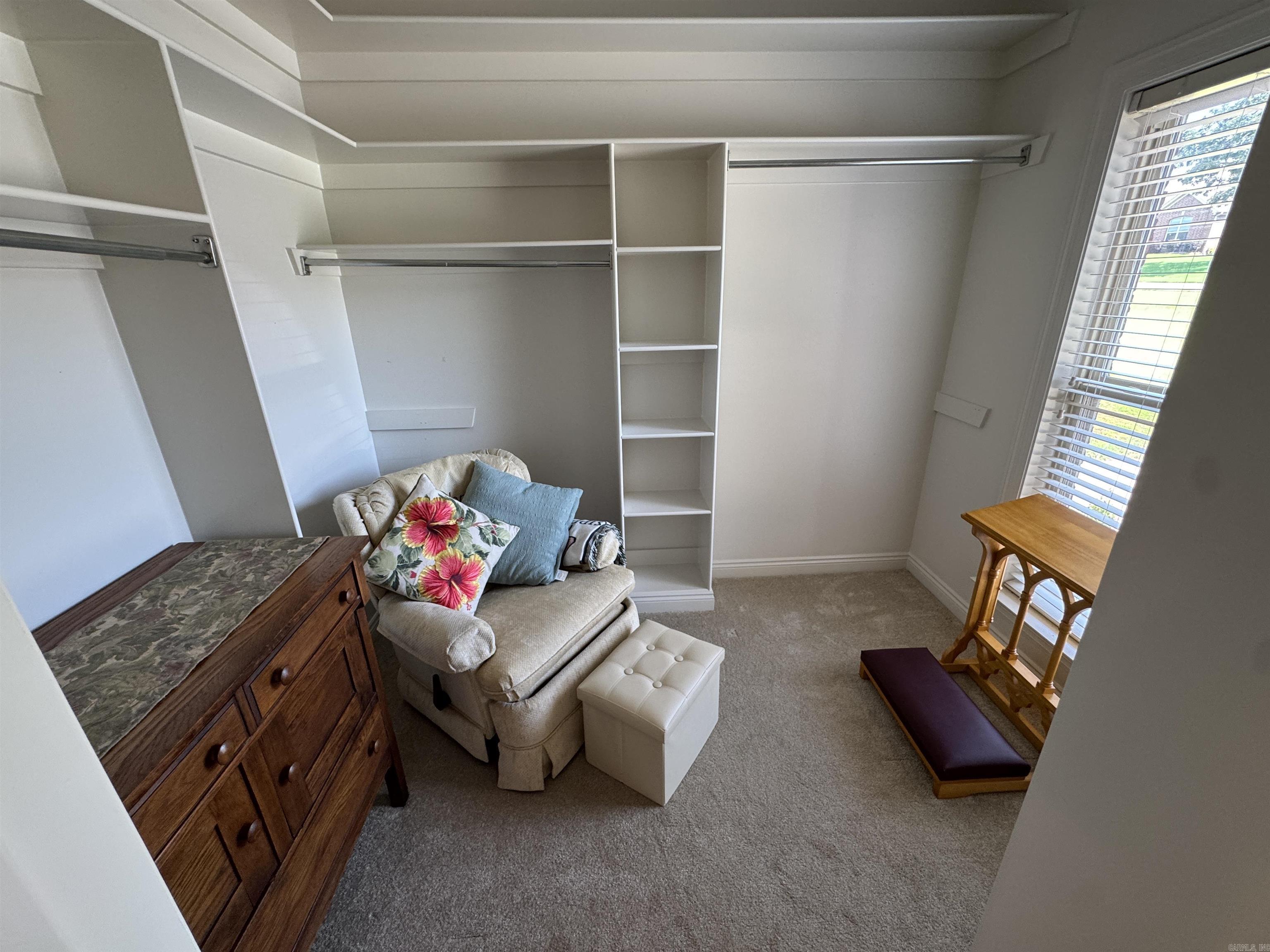 MILLERS CROSSING - Residential