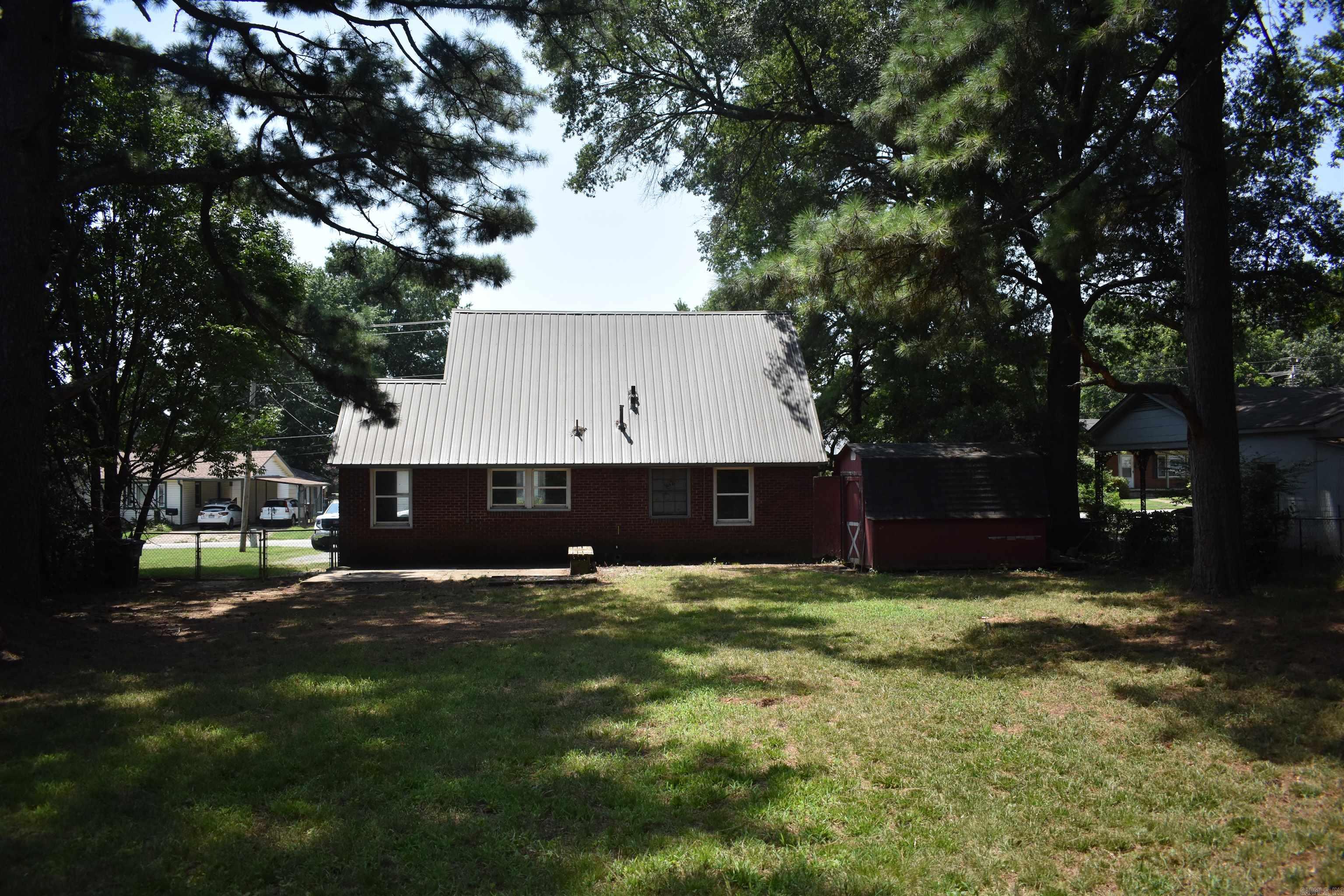 Sunny Hill - Residential