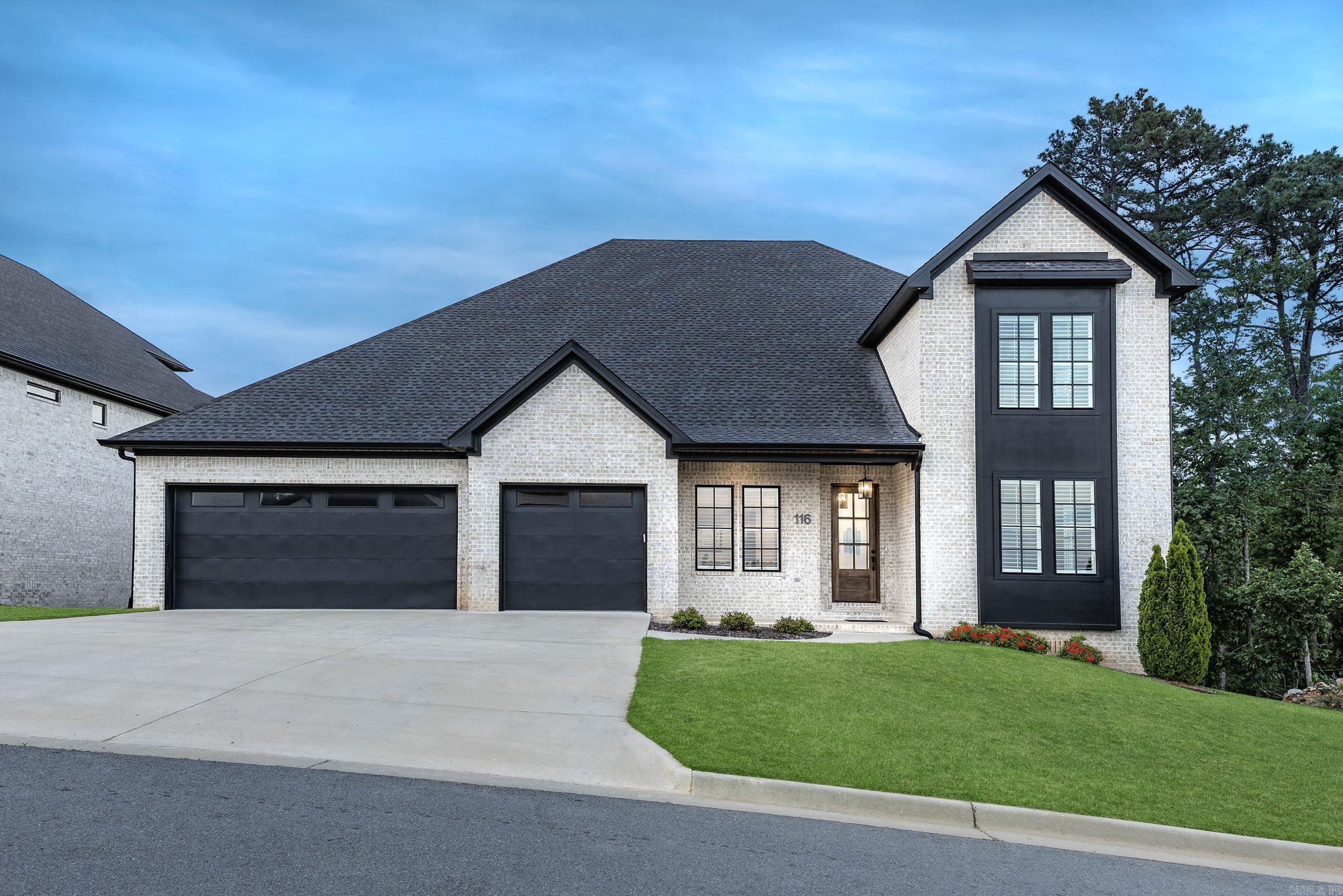 CHENAL VALLEY "FALSTONE COURT" - Residential