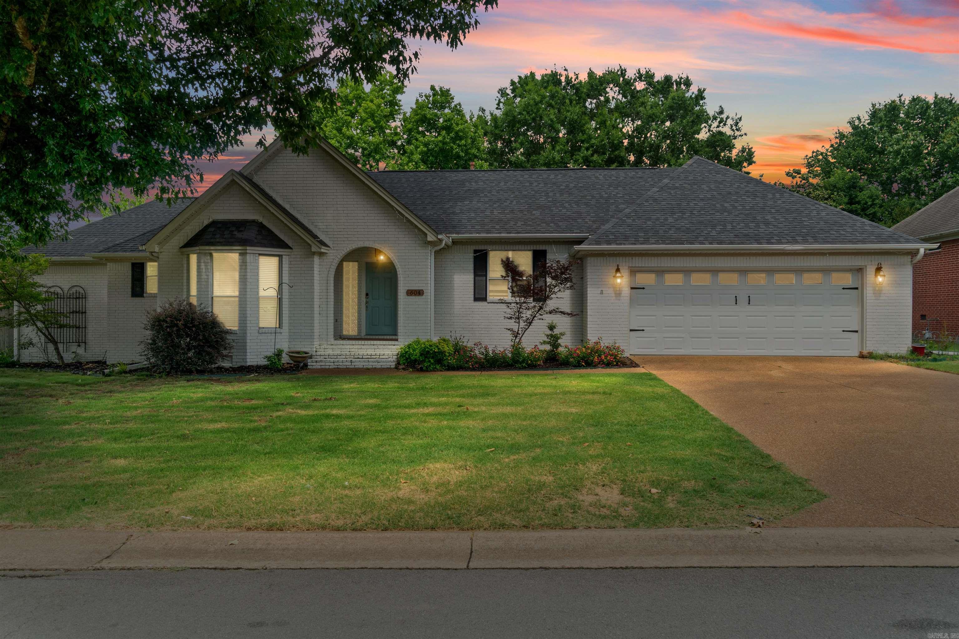 River Oaks - Residential