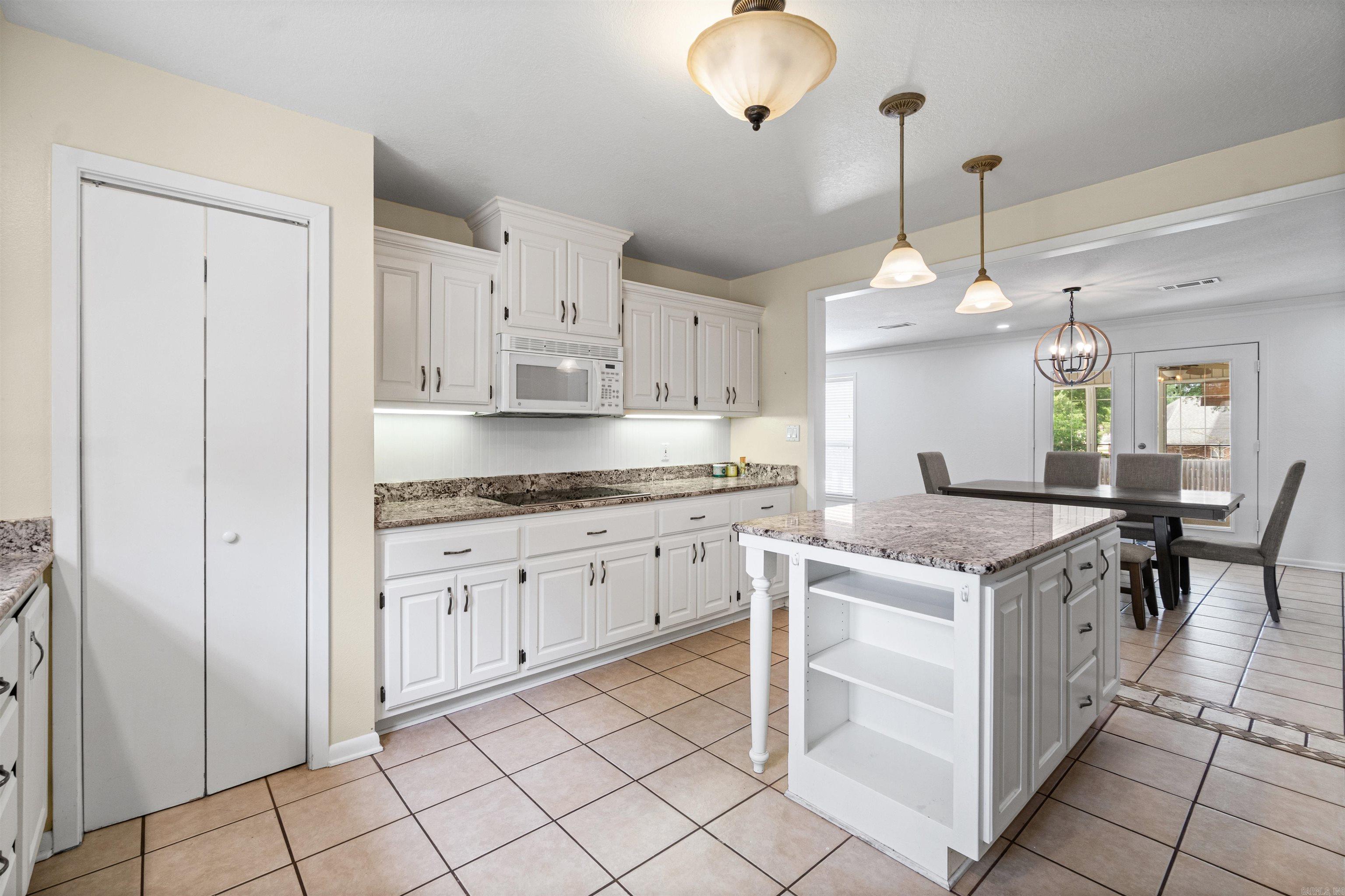 River Oaks - Residential