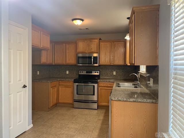 ORCHARD HOLLOW ESTATES - Residential