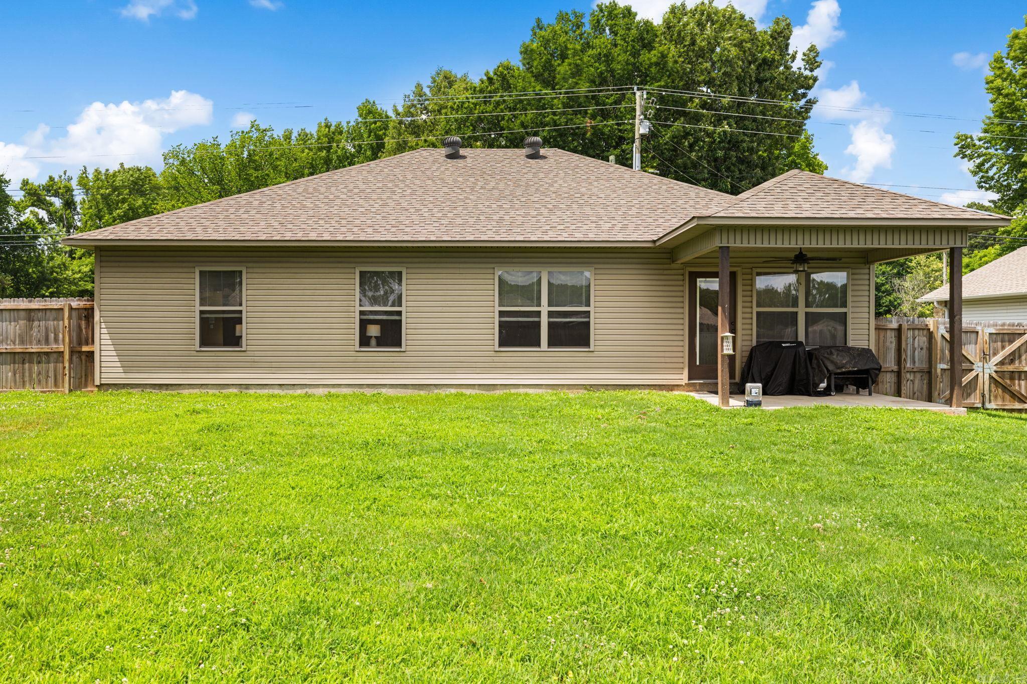 LILLY ANN WEST - Residential