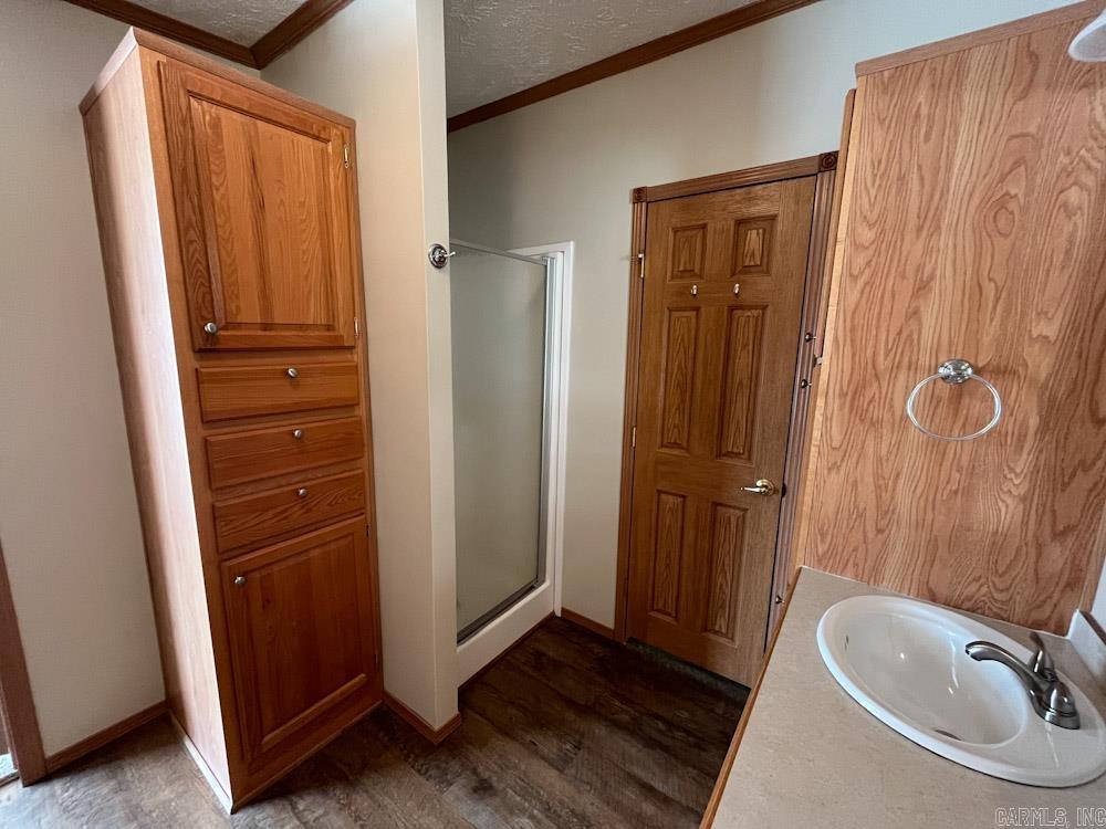 ROLLING MEADOWS - Residential
