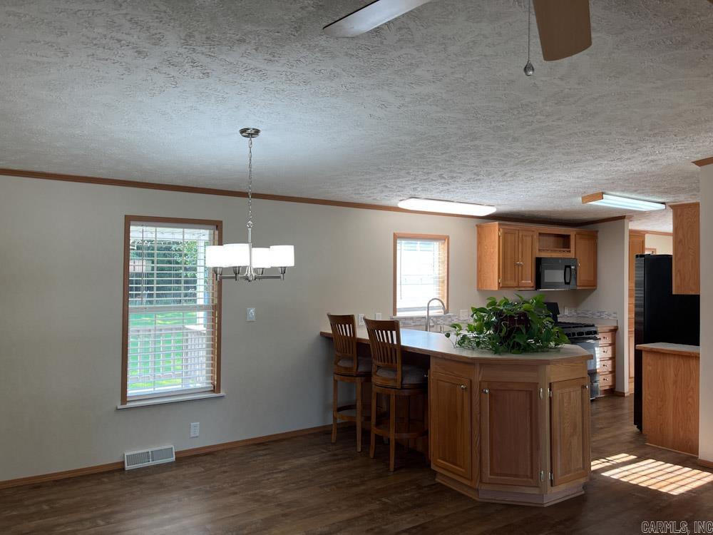 ROLLING MEADOWS - Residential