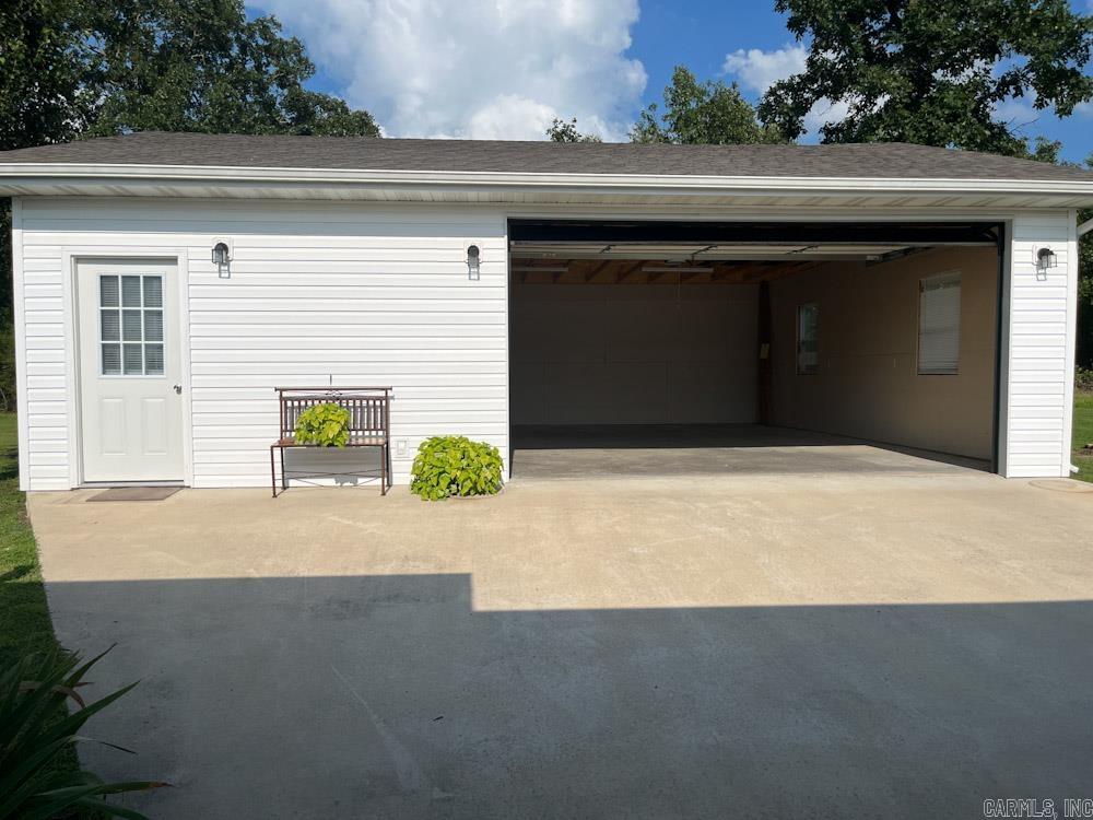 ROLLING MEADOWS - Residential
