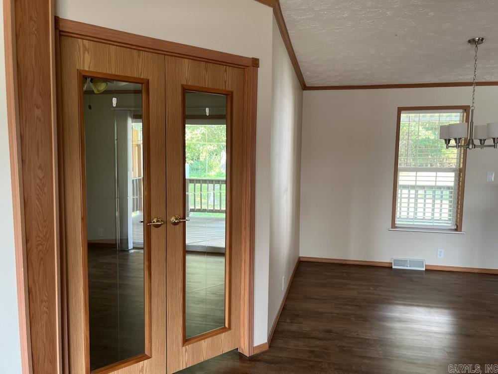 ROLLING MEADOWS - Residential