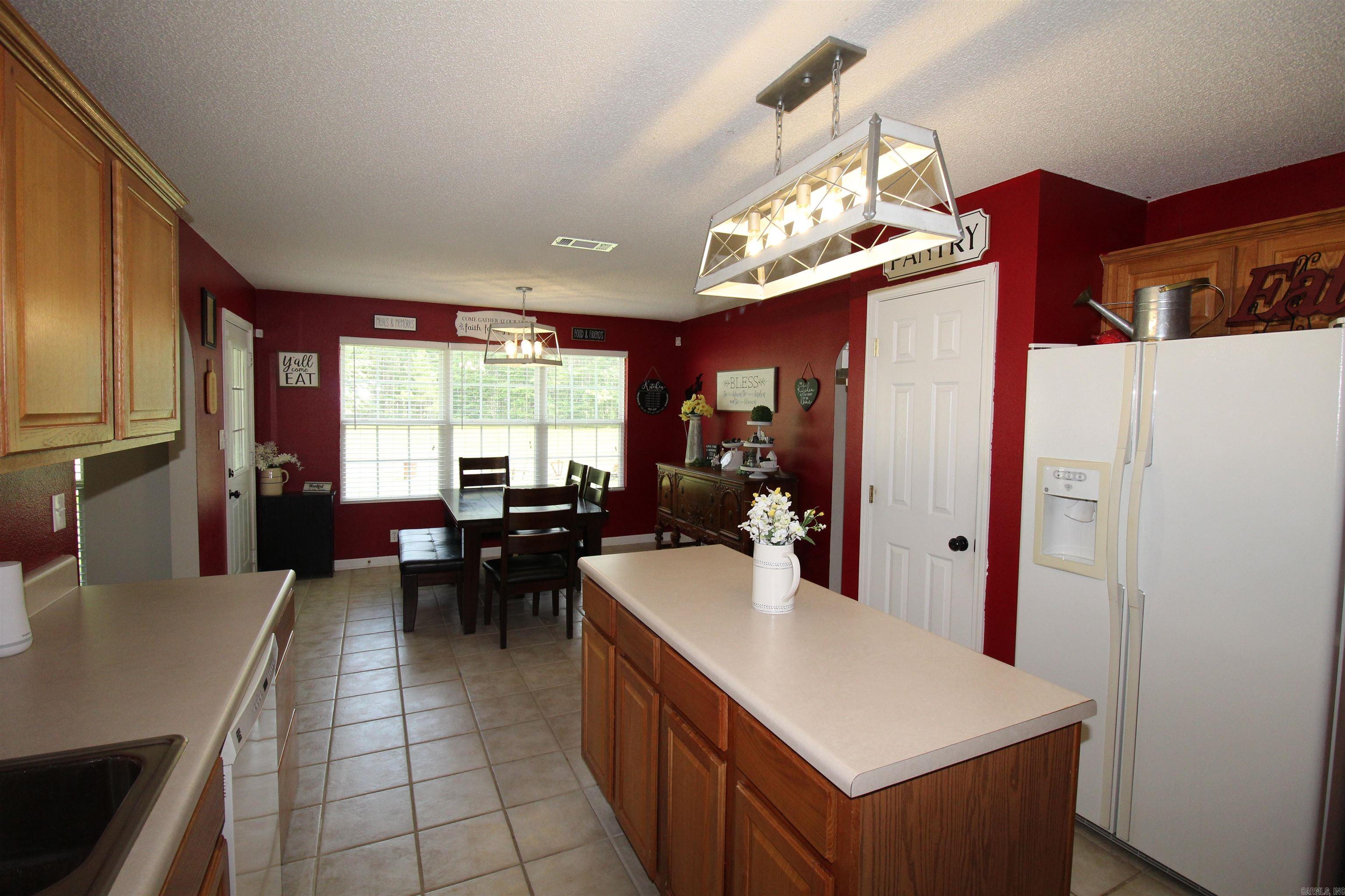 ROBINWOOD 1 - Residential