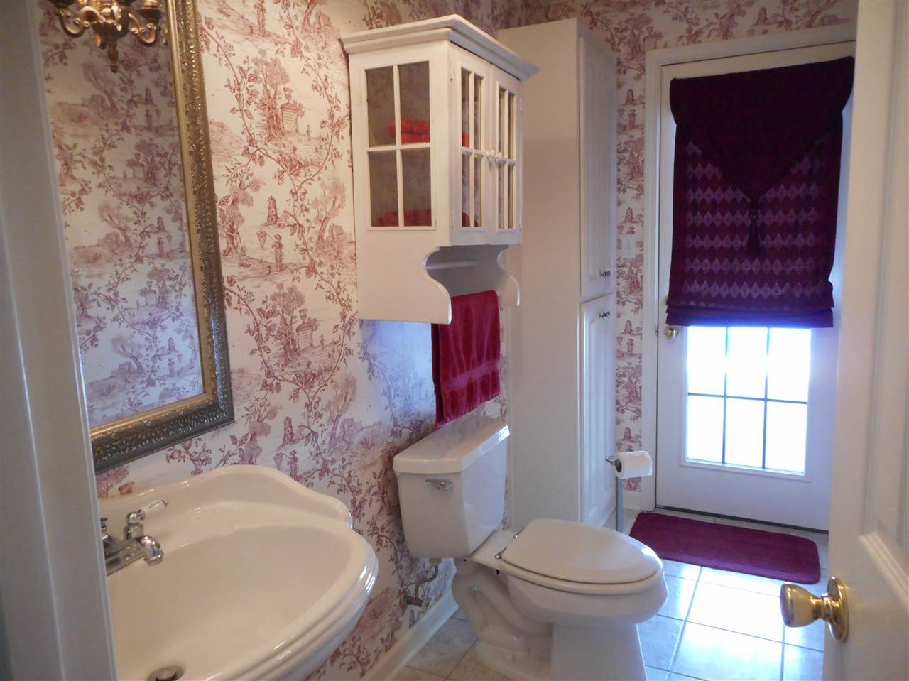 White Hall - Residential