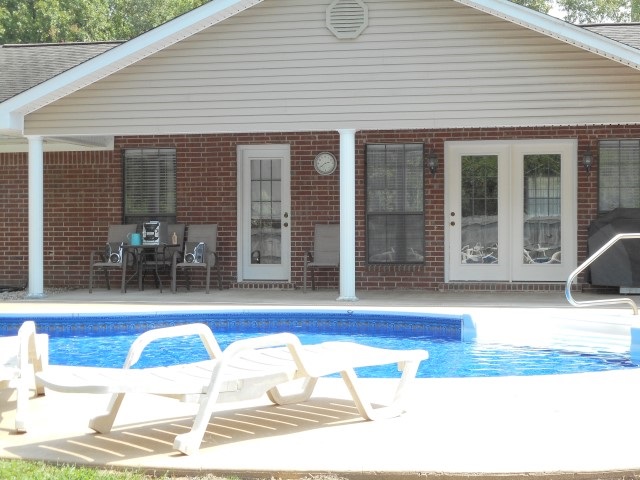 White Hall - Residential