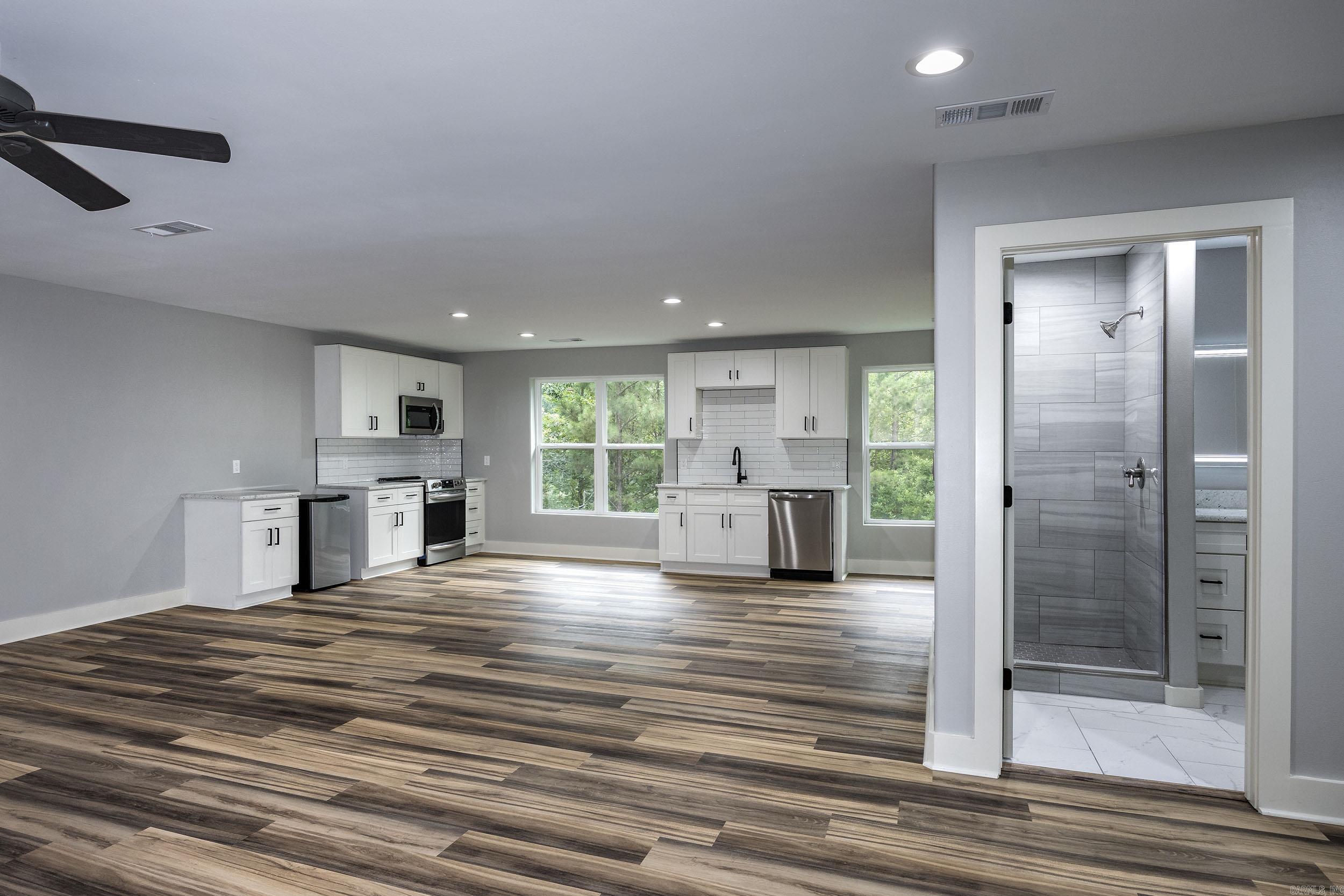 CLARKS CORNER SUB - Residential