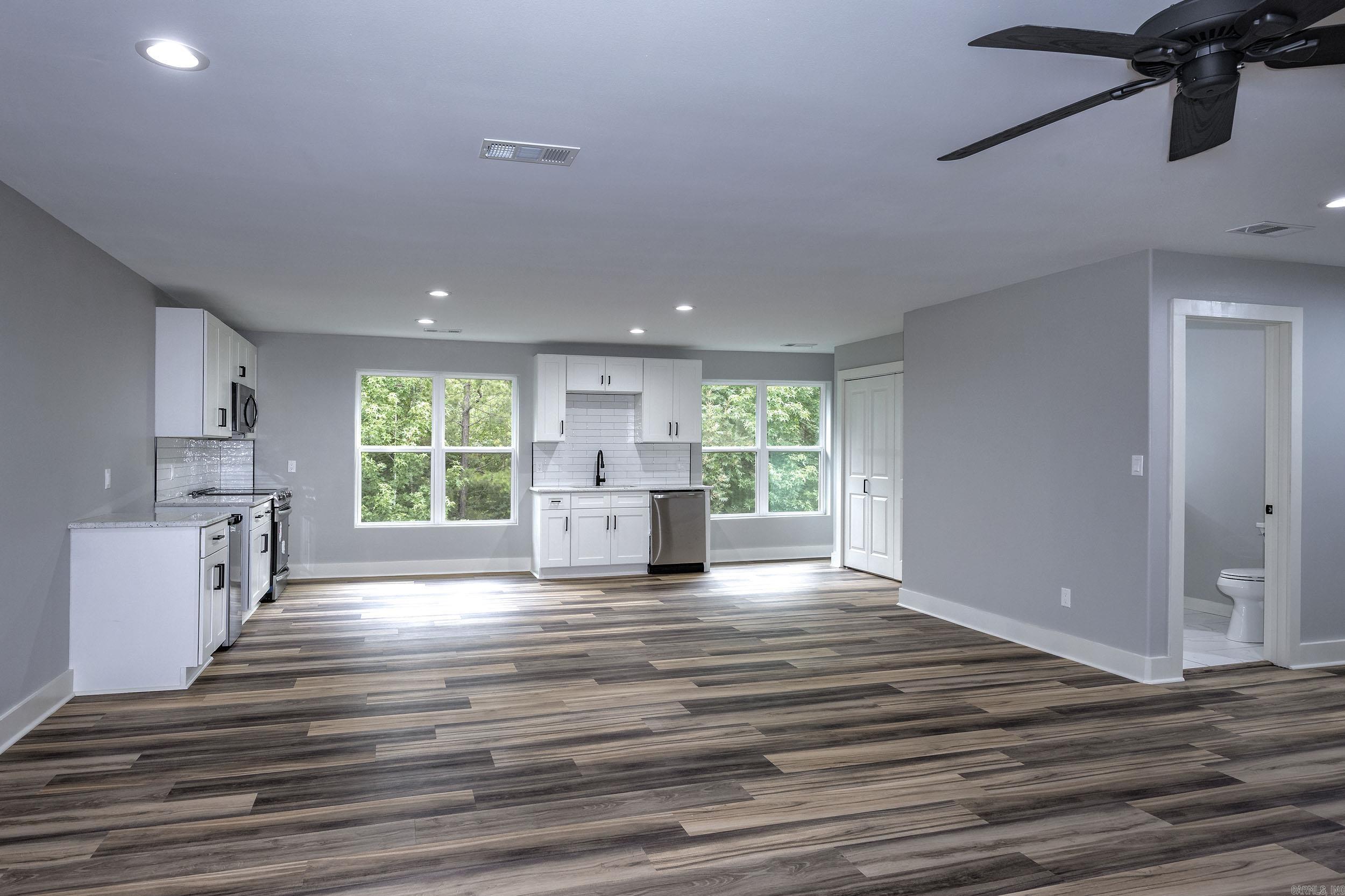 CLARKS CORNER SUB - Residential