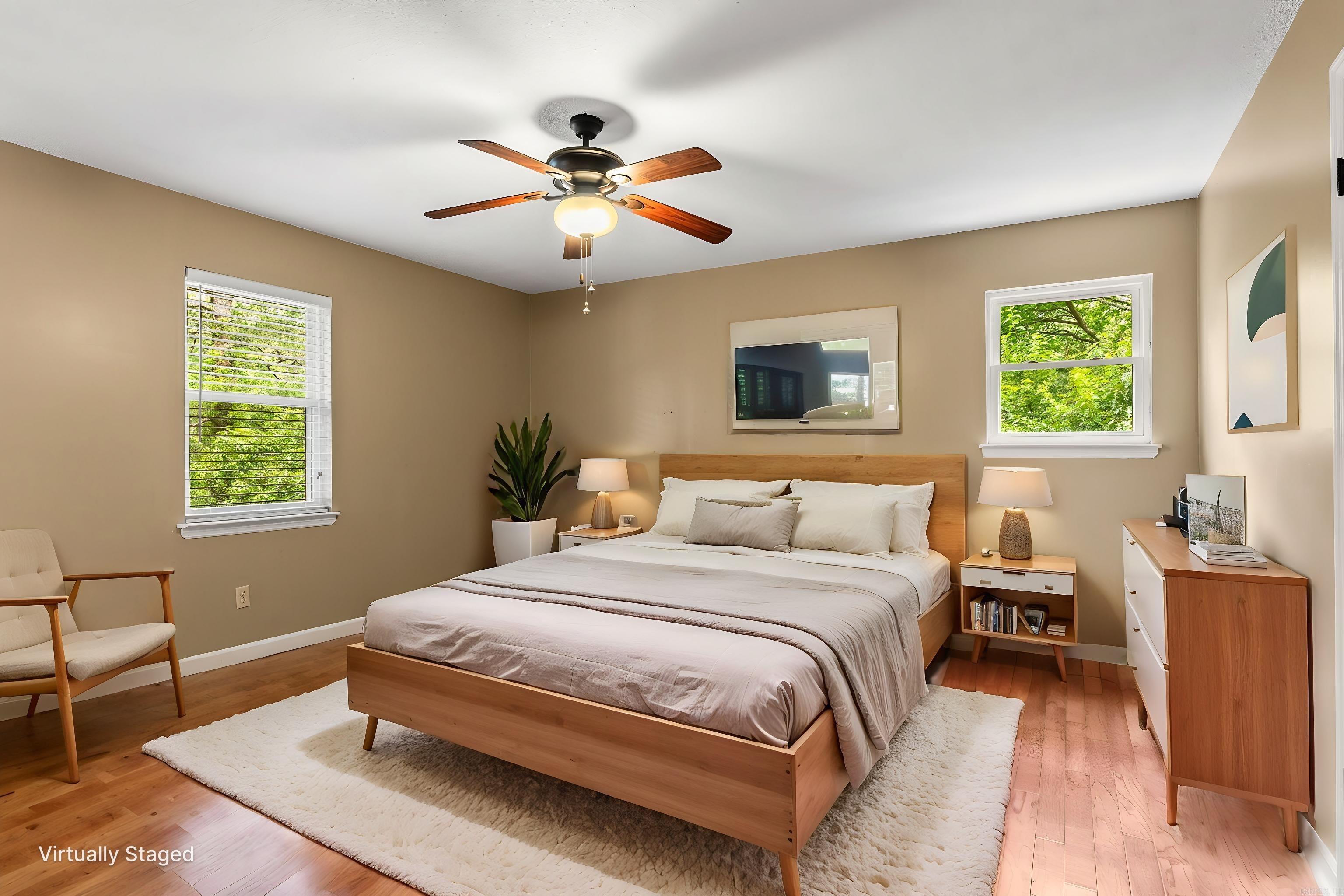 LEAWOOD MANOR - Residential