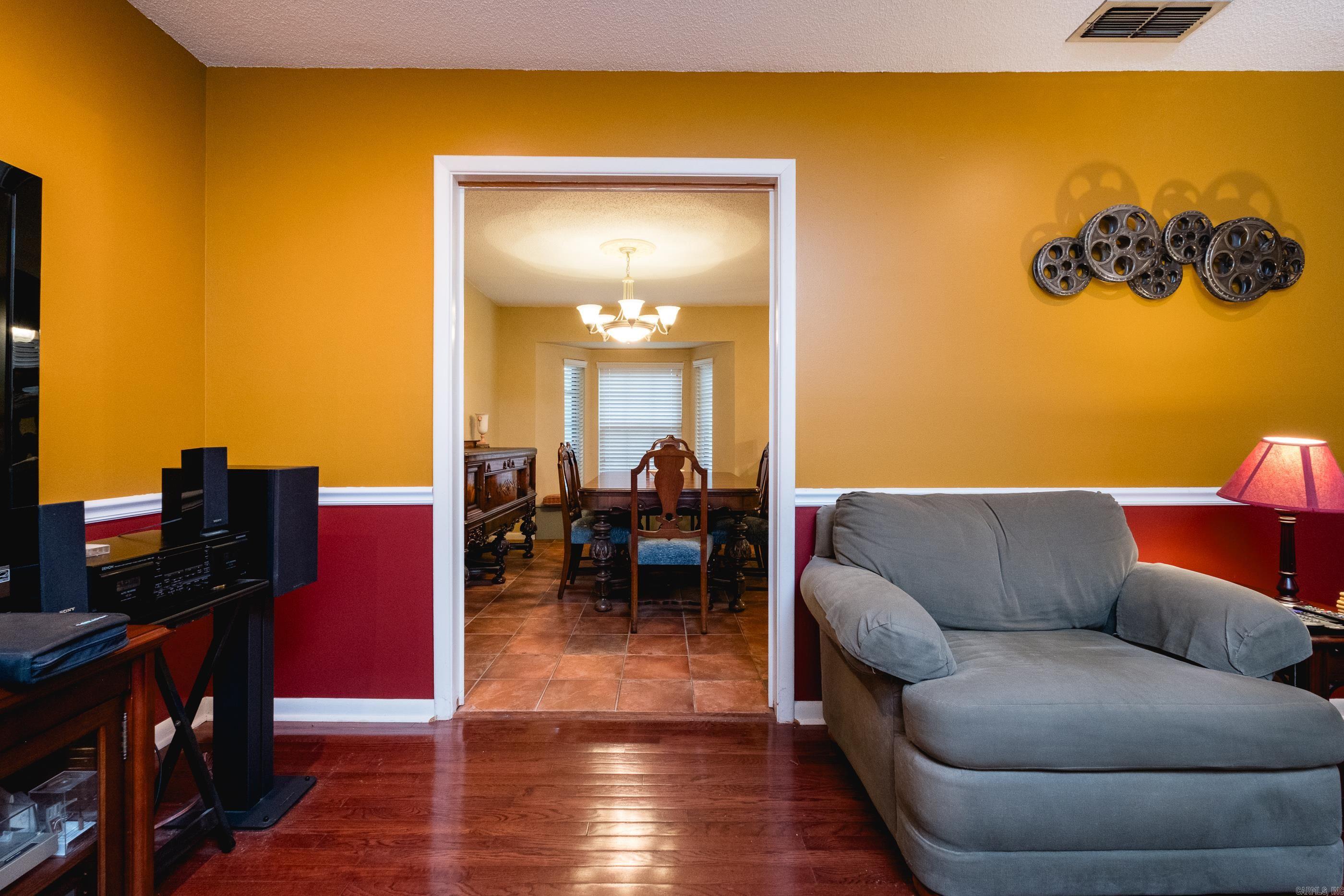 COLONY PARK - Residential