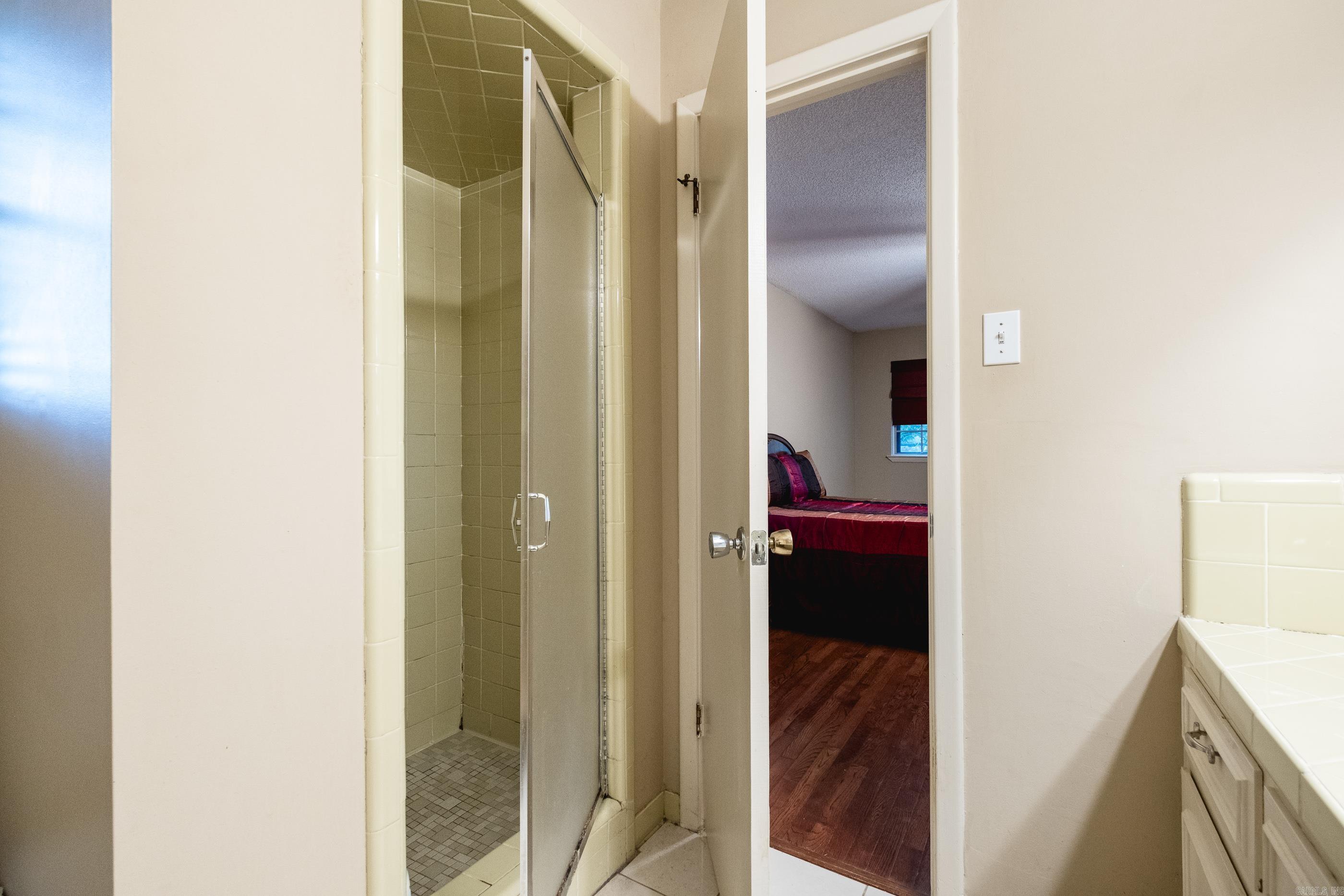 COLONY PARK - Residential