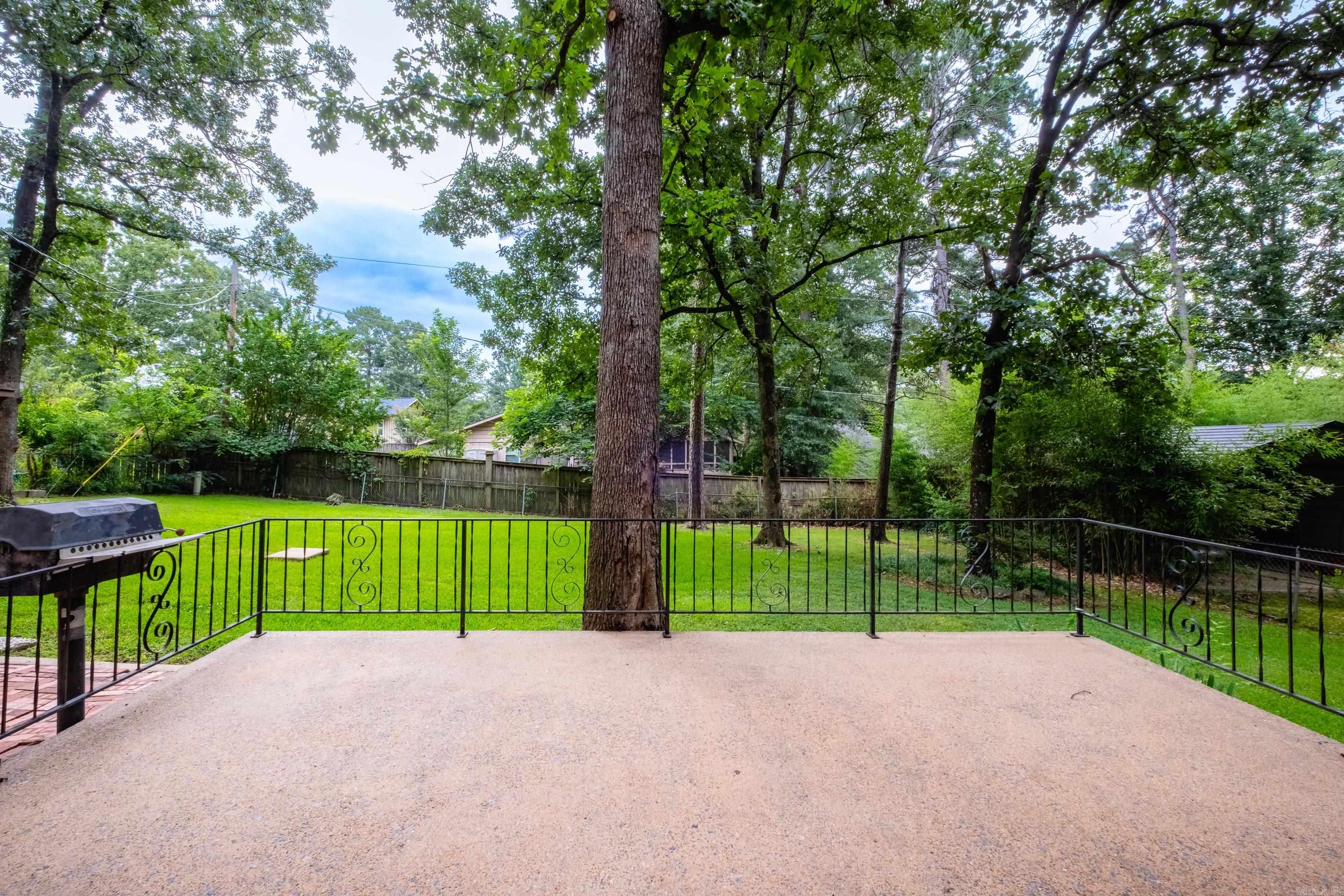 COLONY PARK - Residential